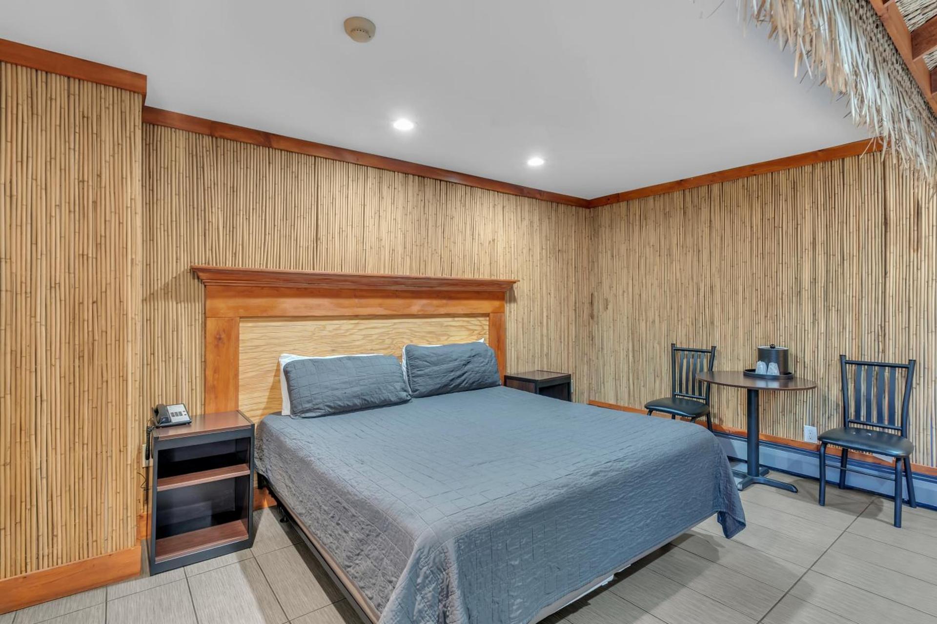 Bentley Motel photo 67