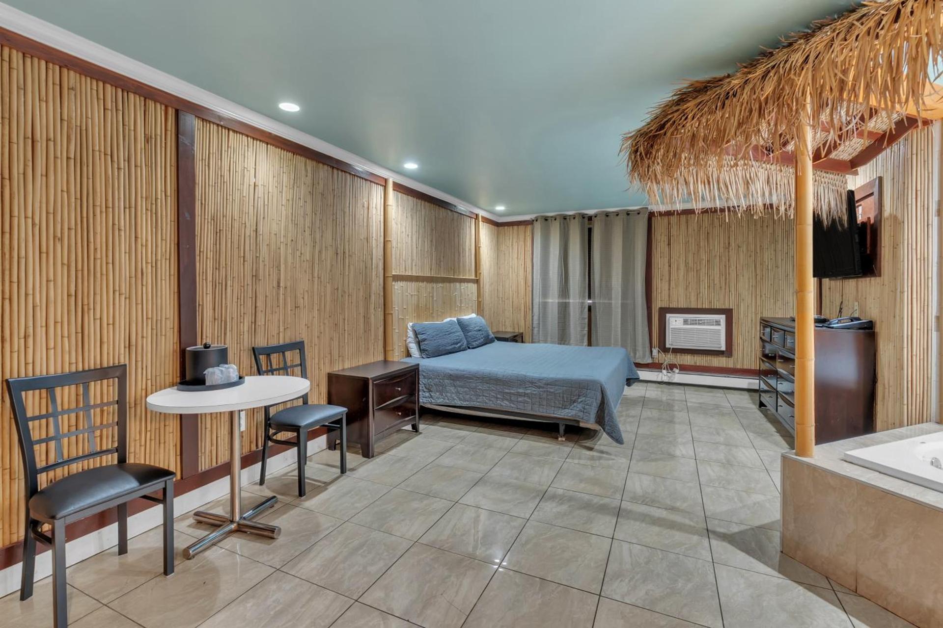 Bentley Motel photo 66