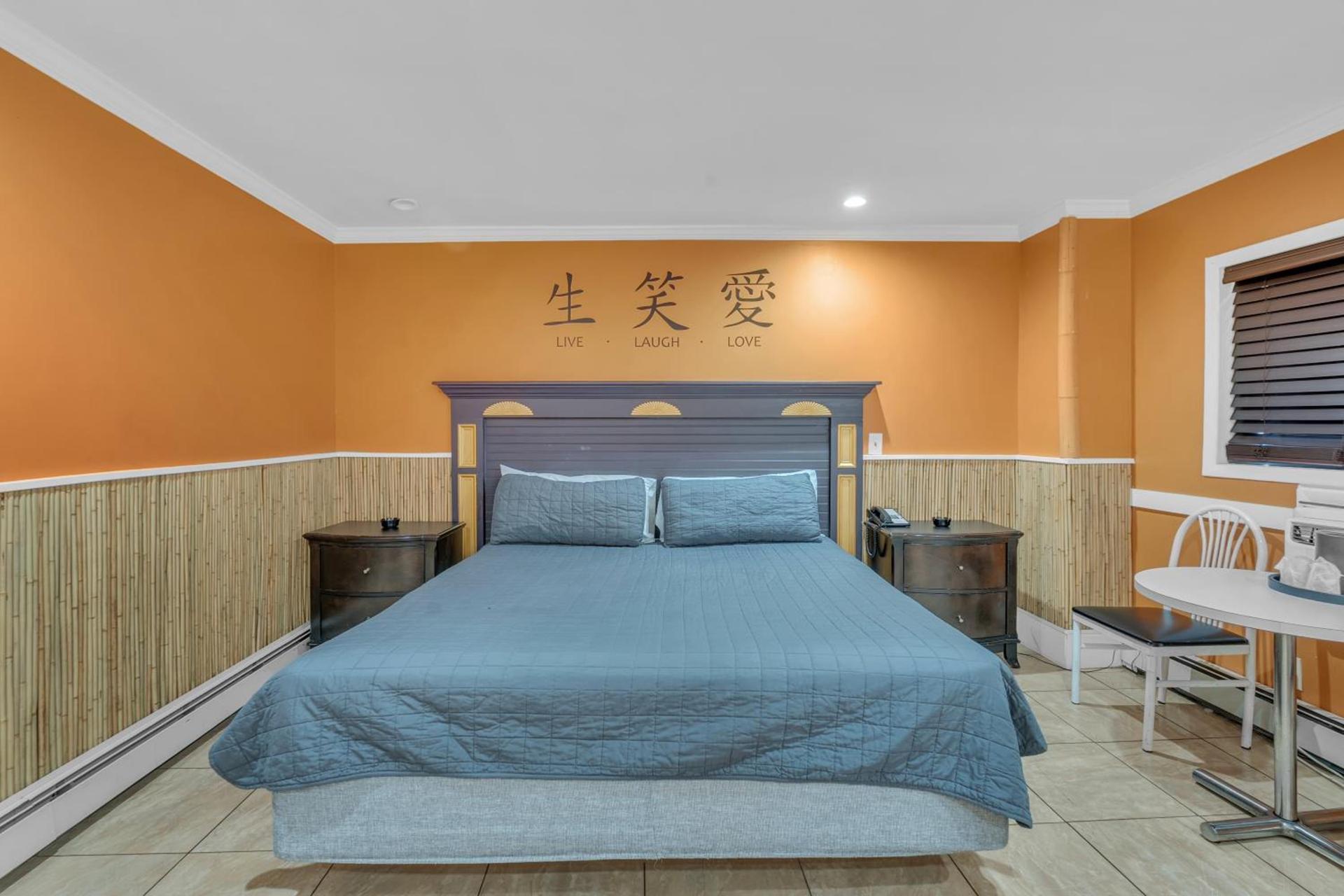 Bentley Motel photo 61
