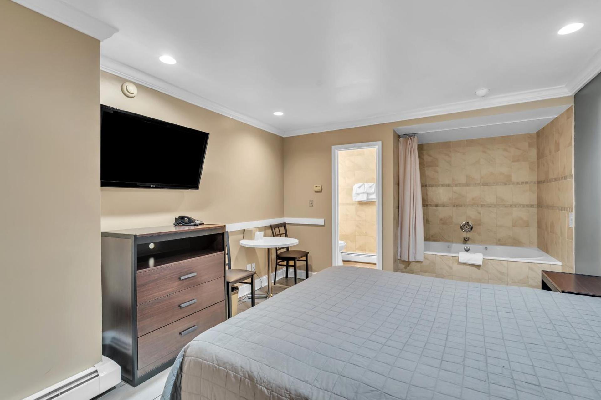 Bentley Motel photo 53