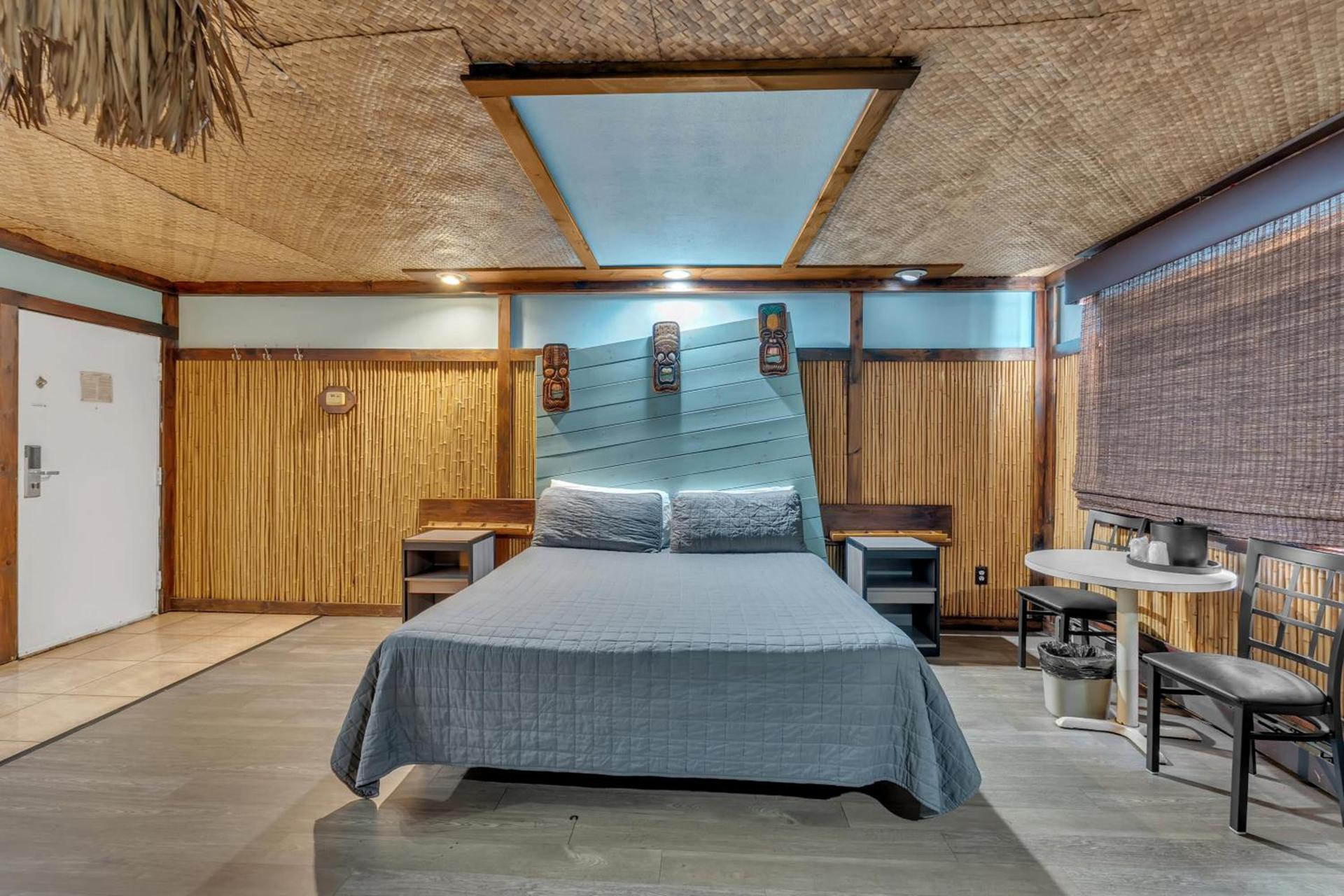 Bentley Motel photo 51