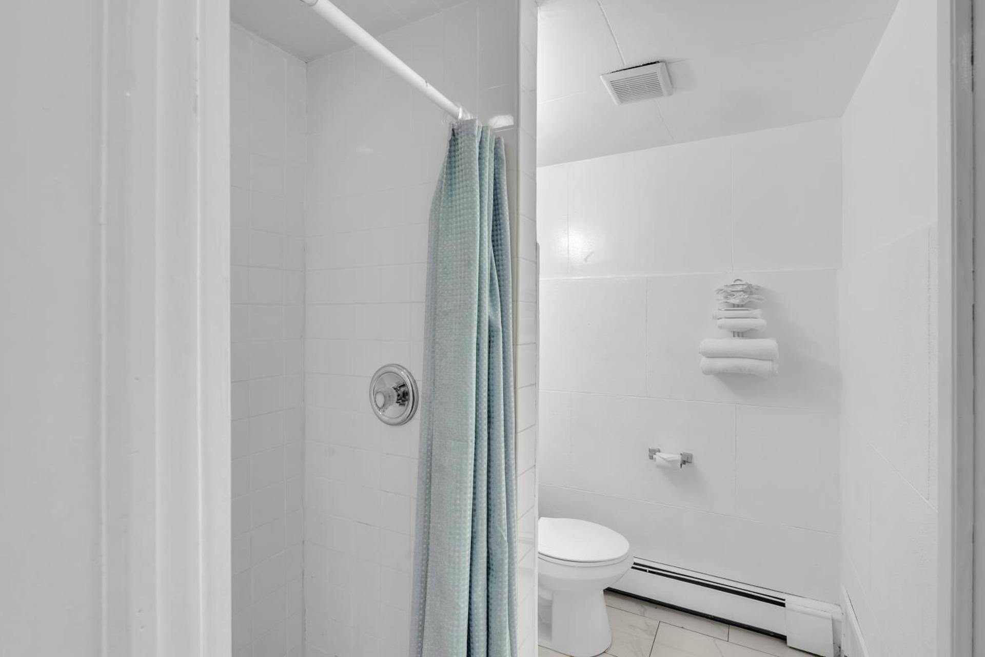 Bentley Motel photo 44