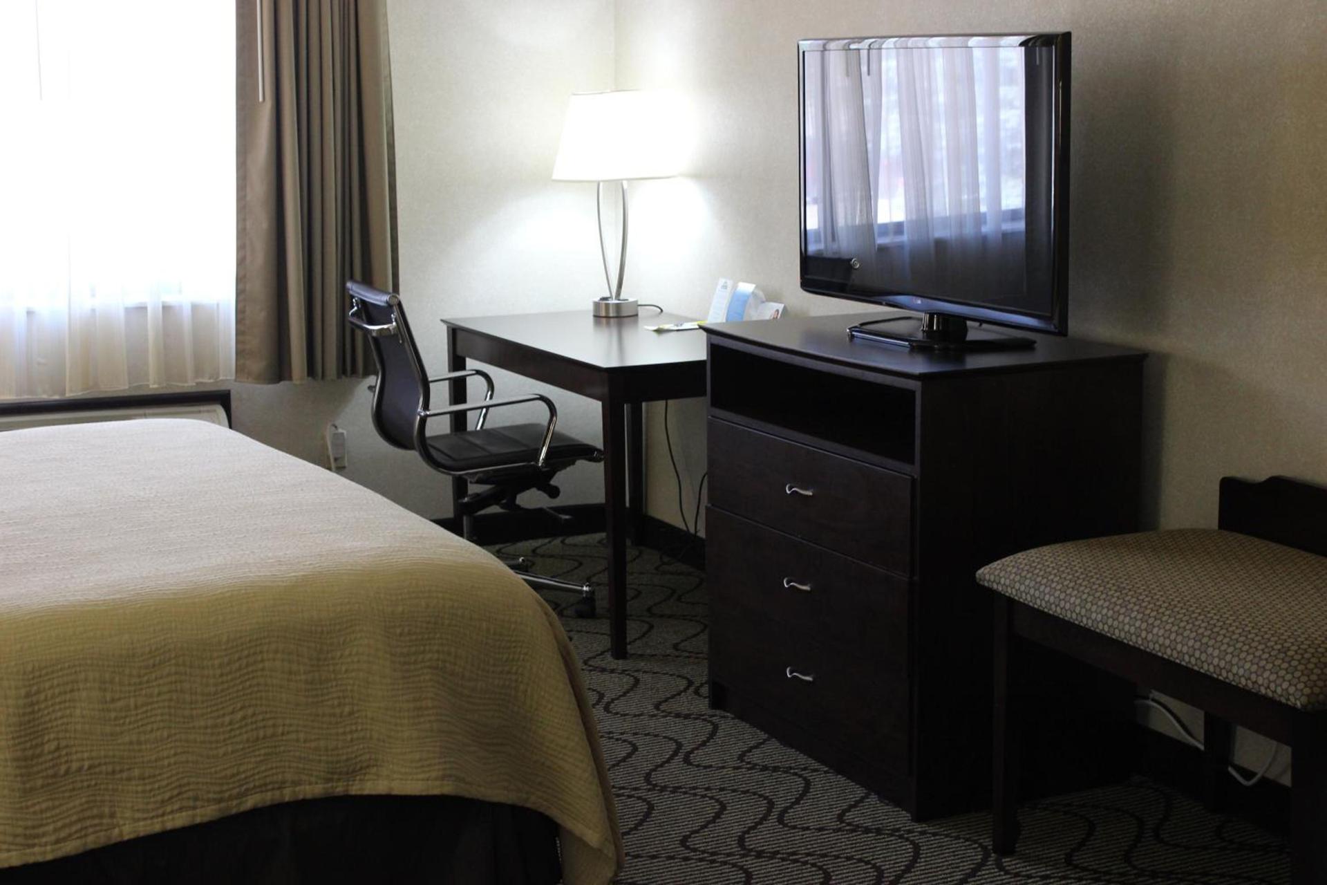 Days Inn by Wyndham Columbia Mall photo 38
