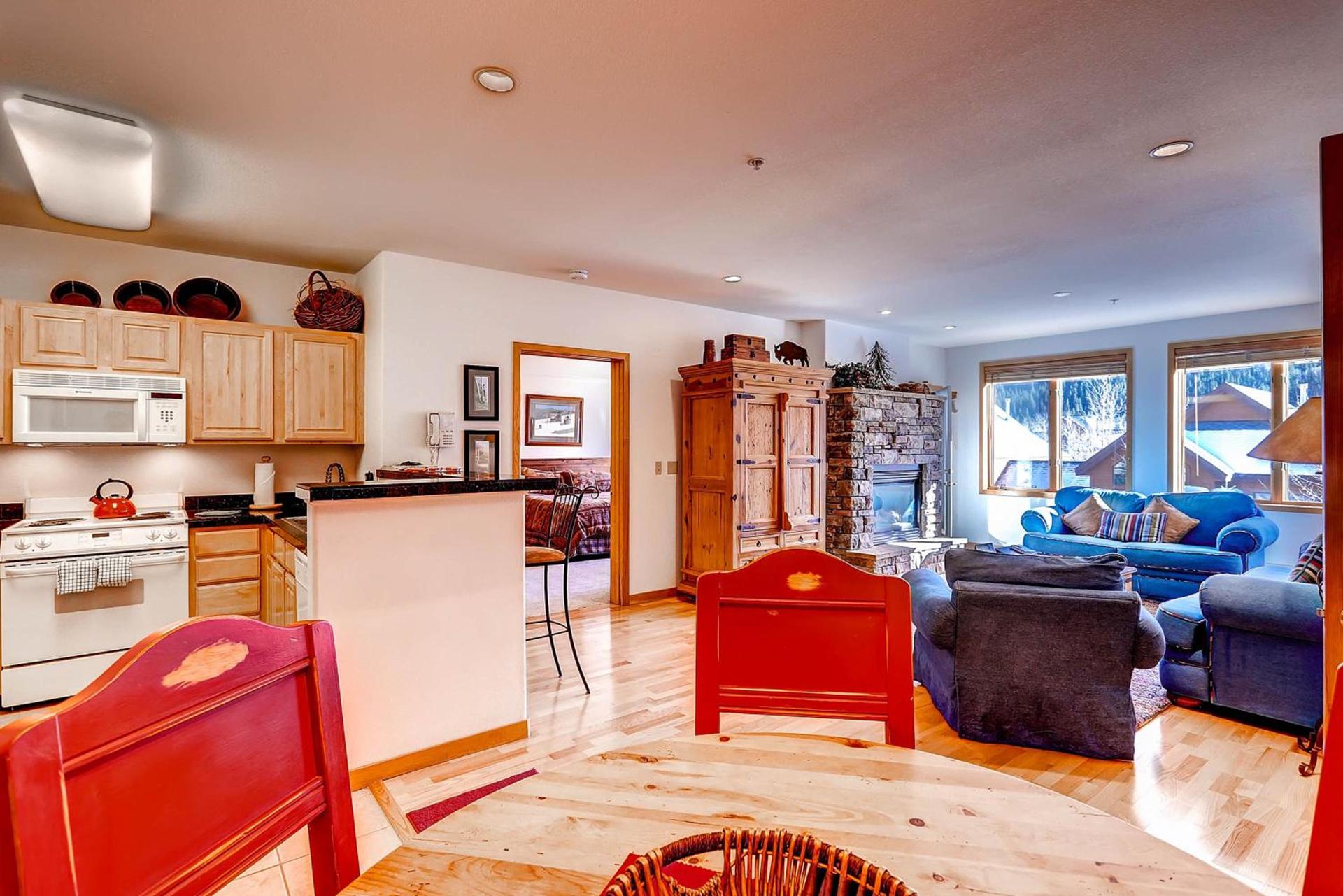 Gateway Mountain Lodge, A Vail Resorts Property photo 8