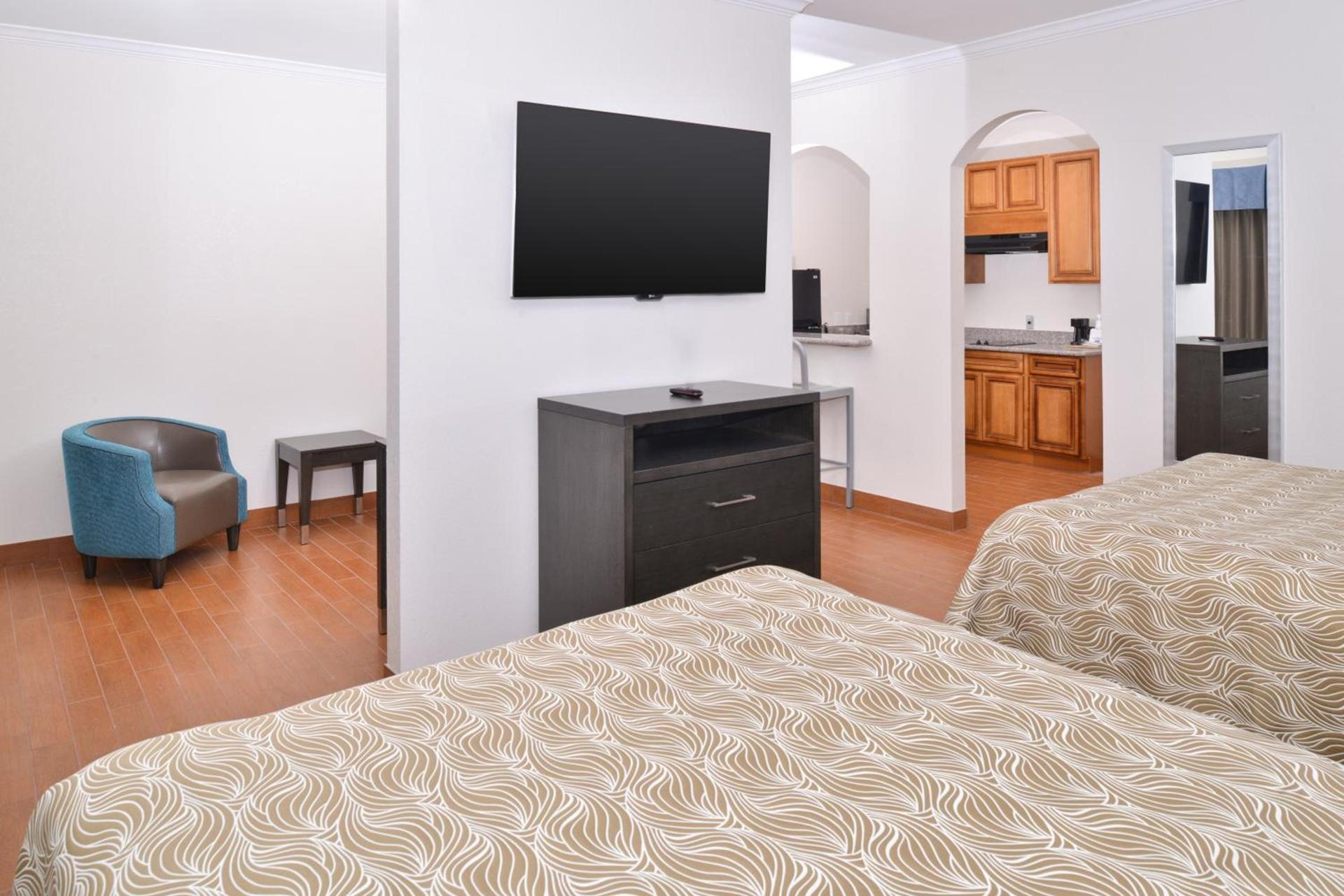 Regency Inn & Suites- NW Houston photo 29