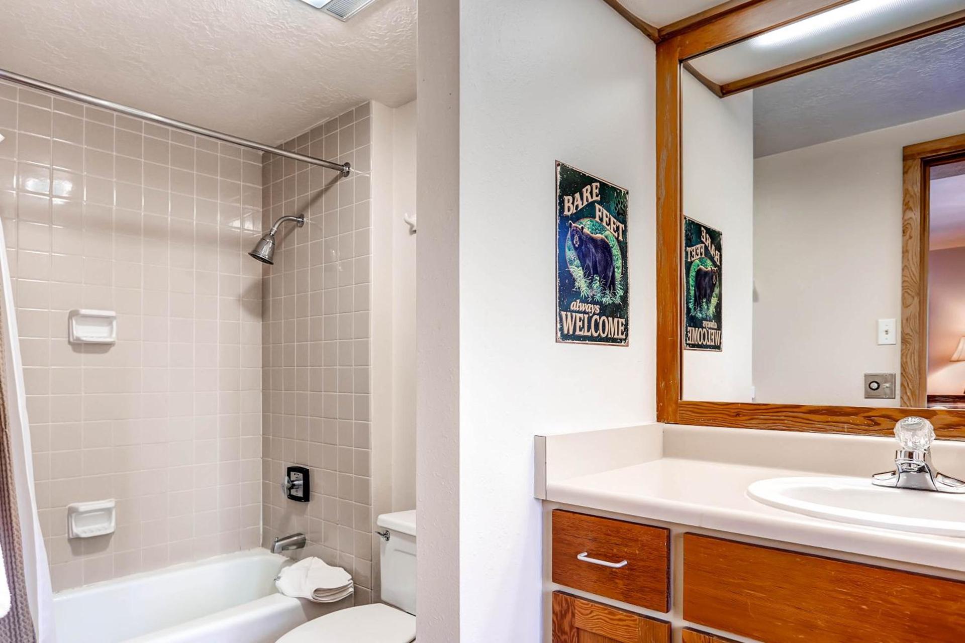 Evergreen Condominiums by Vail Resorts photo 61