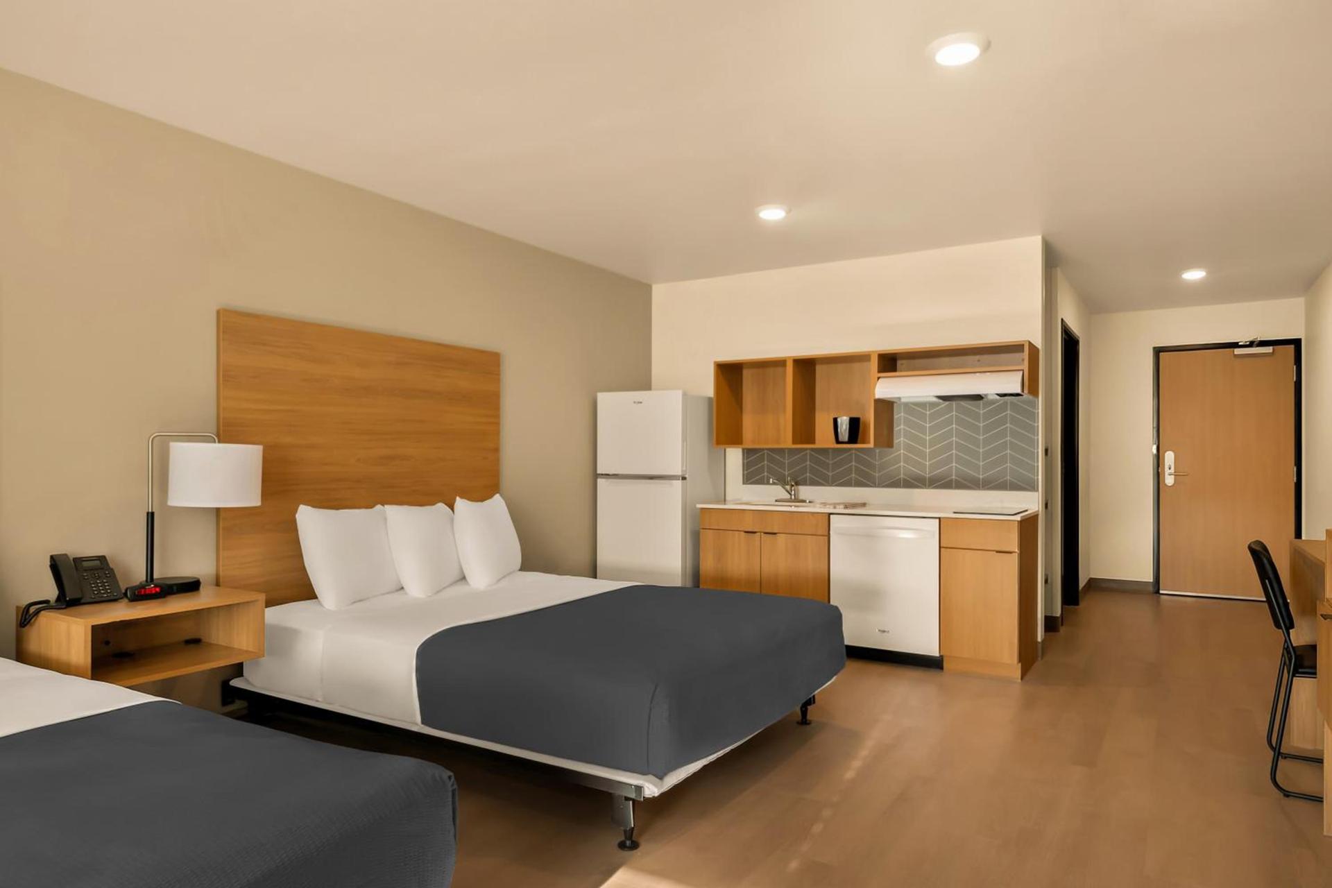 LivAway Suites Orem-Vineyard photo 12