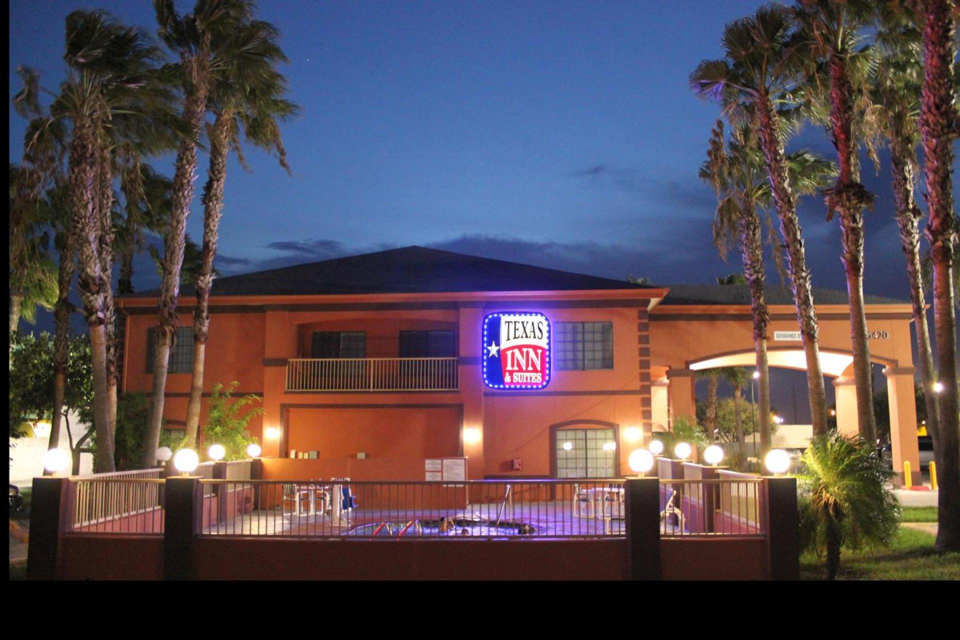 Texas Inn & Suites McAllen at La Plaza Mall and Airport photo 8