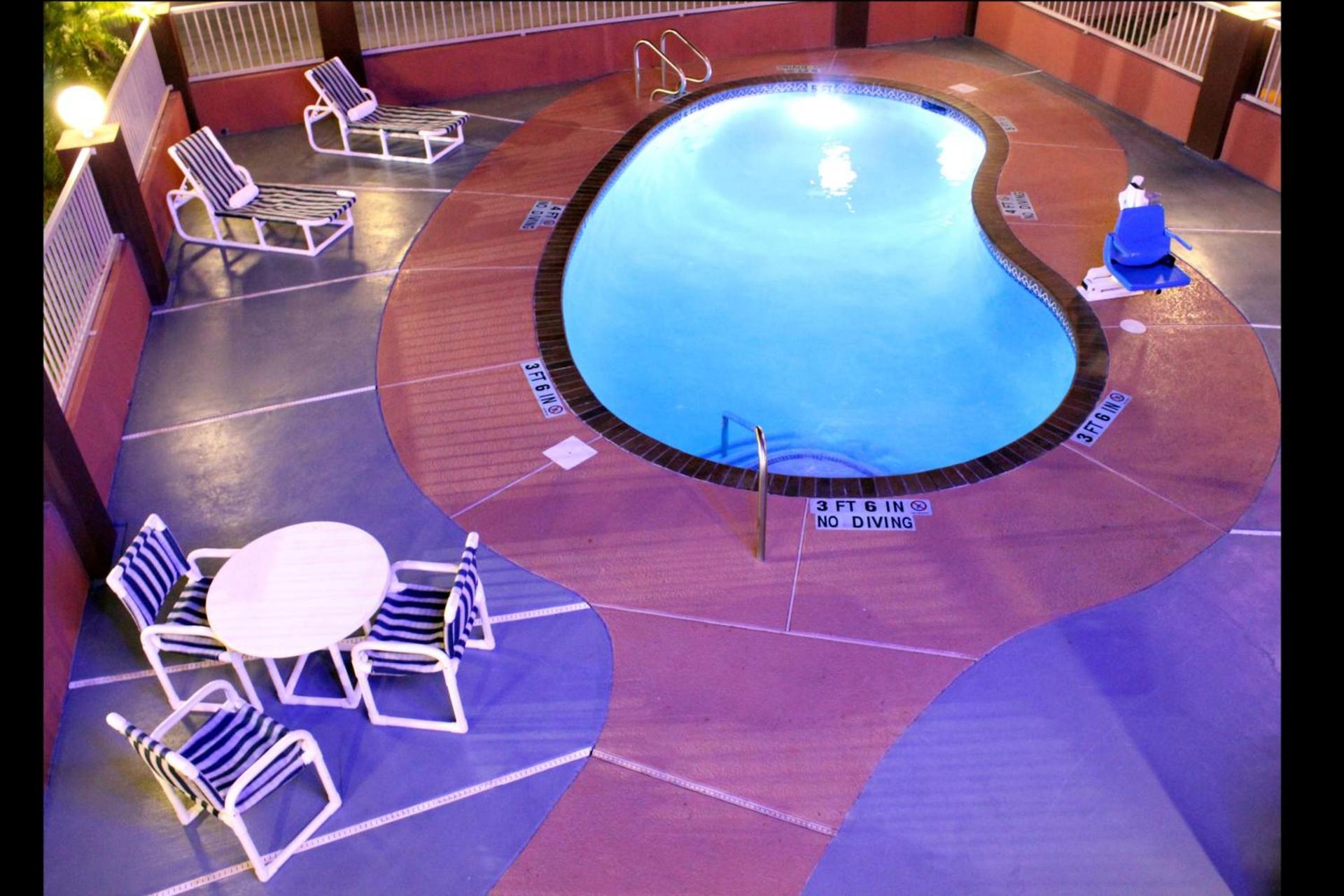 Texas Inn & Suites McAllen at La Plaza Mall and Airport photo 9
