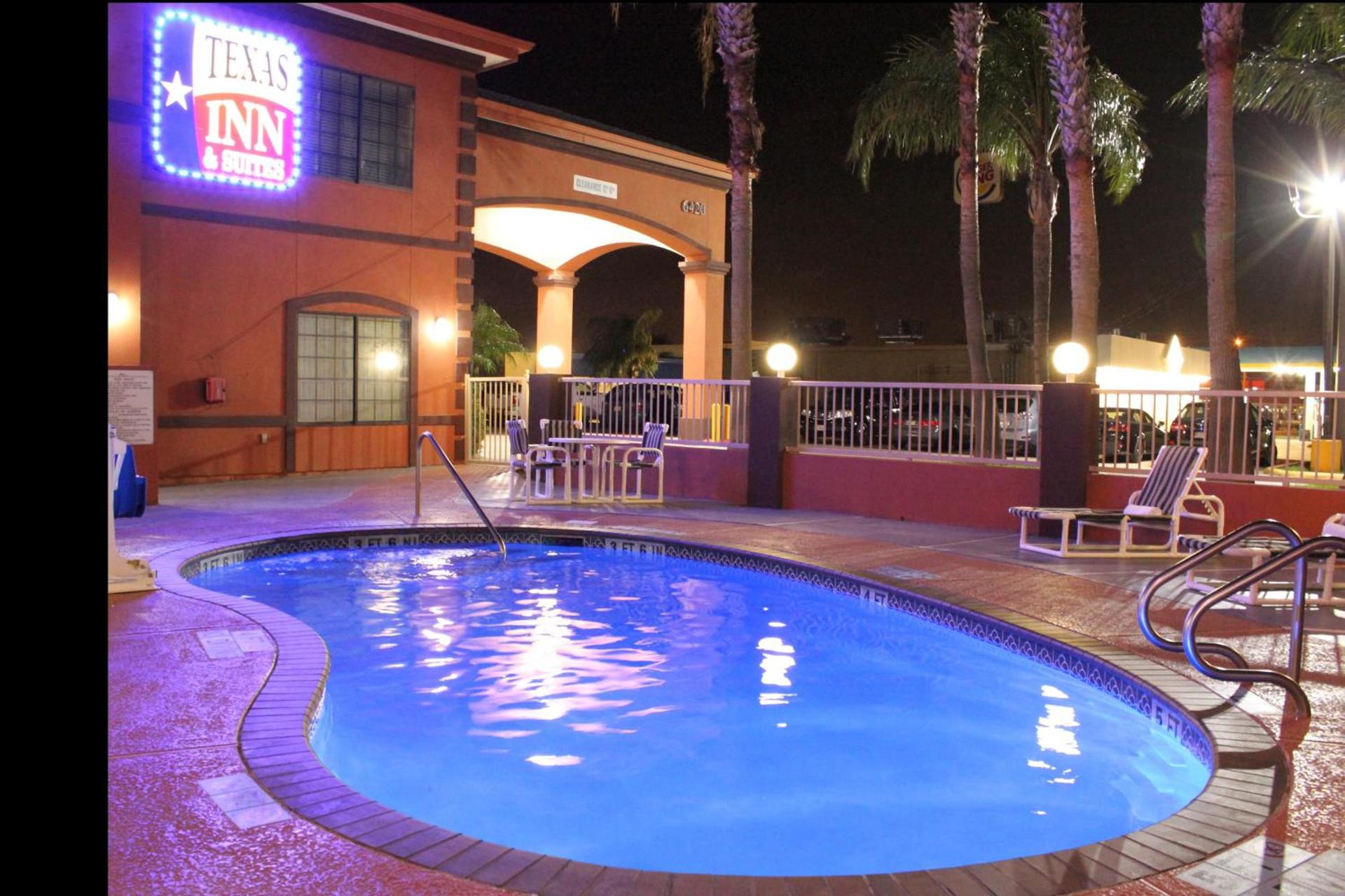 Texas Inn & Suites McAllen at La Plaza Mall and Airport photo 7