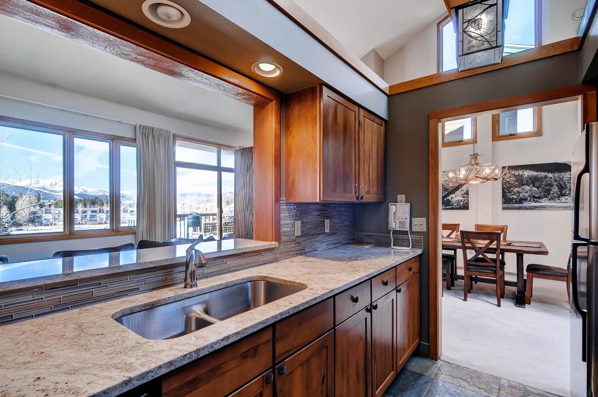 Lakeside Village by Vail Resorts photo 85