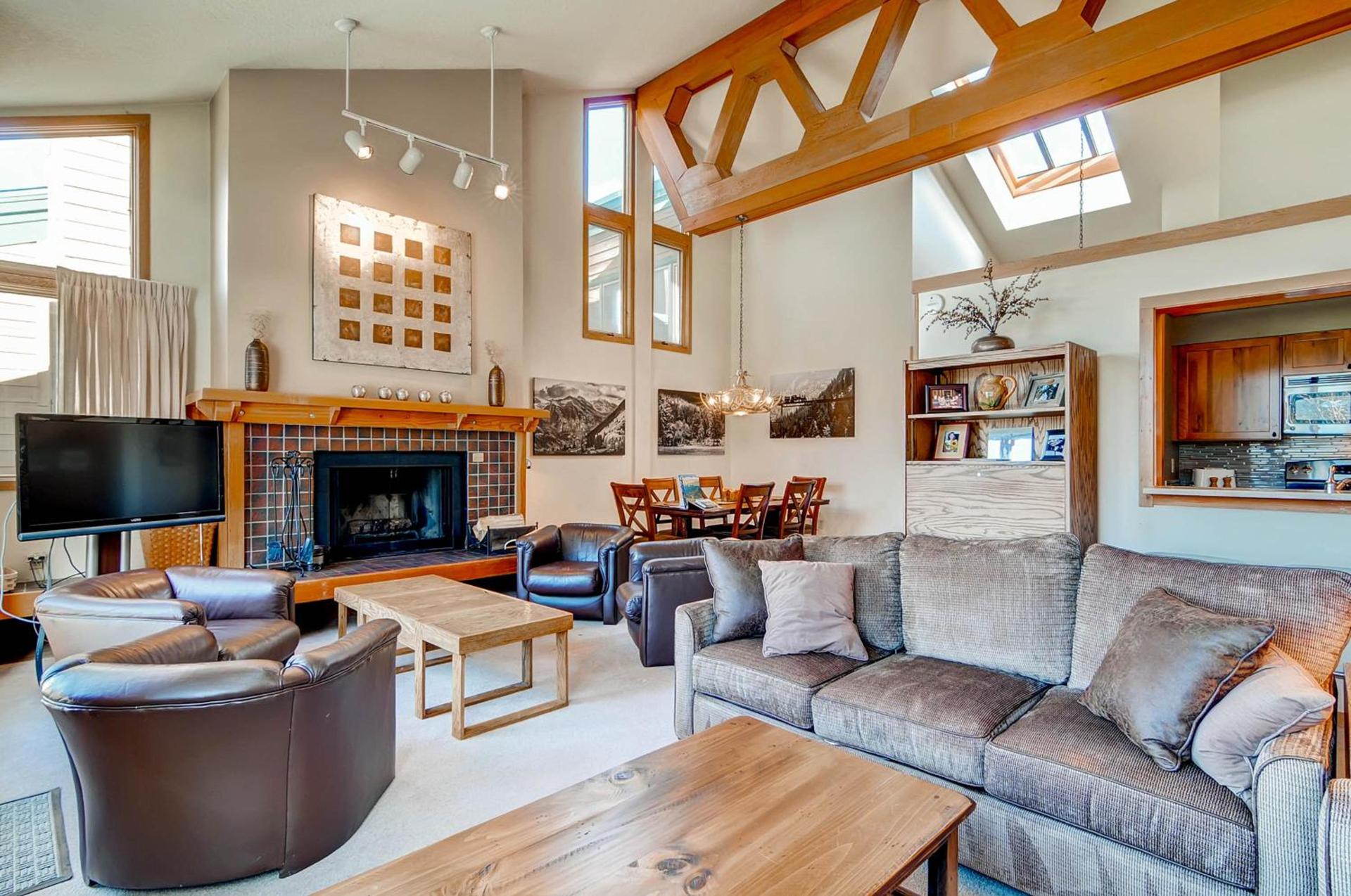 Lakeside Village by Vail Resorts photo 87