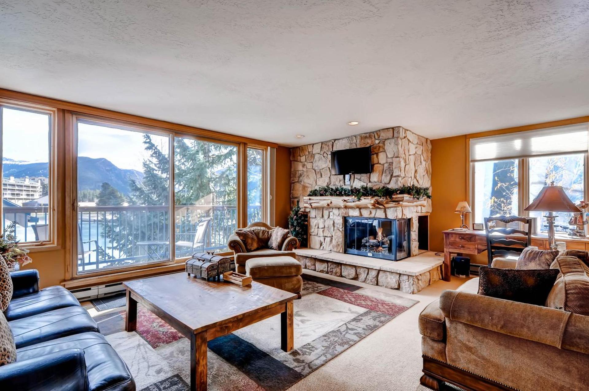 Lakeside Village by Vail Resorts photo 92