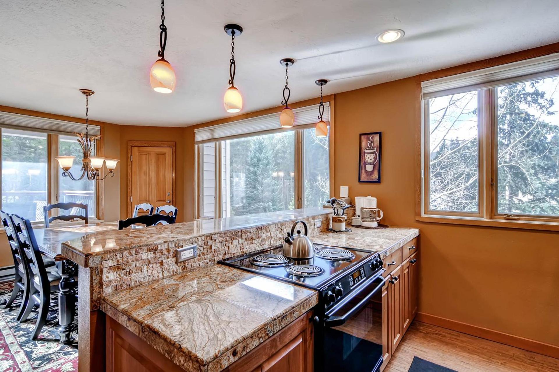 Lakeside Village by Vail Resorts photo 95