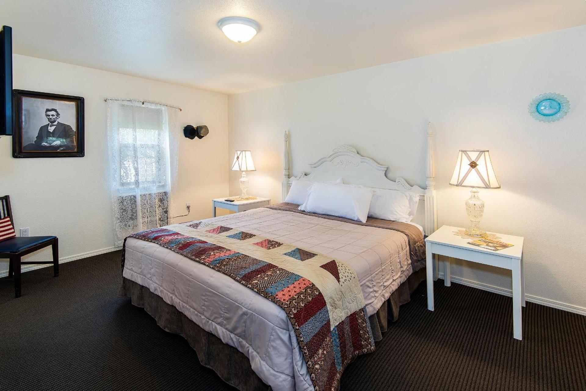 Virginia City Inn photo 75