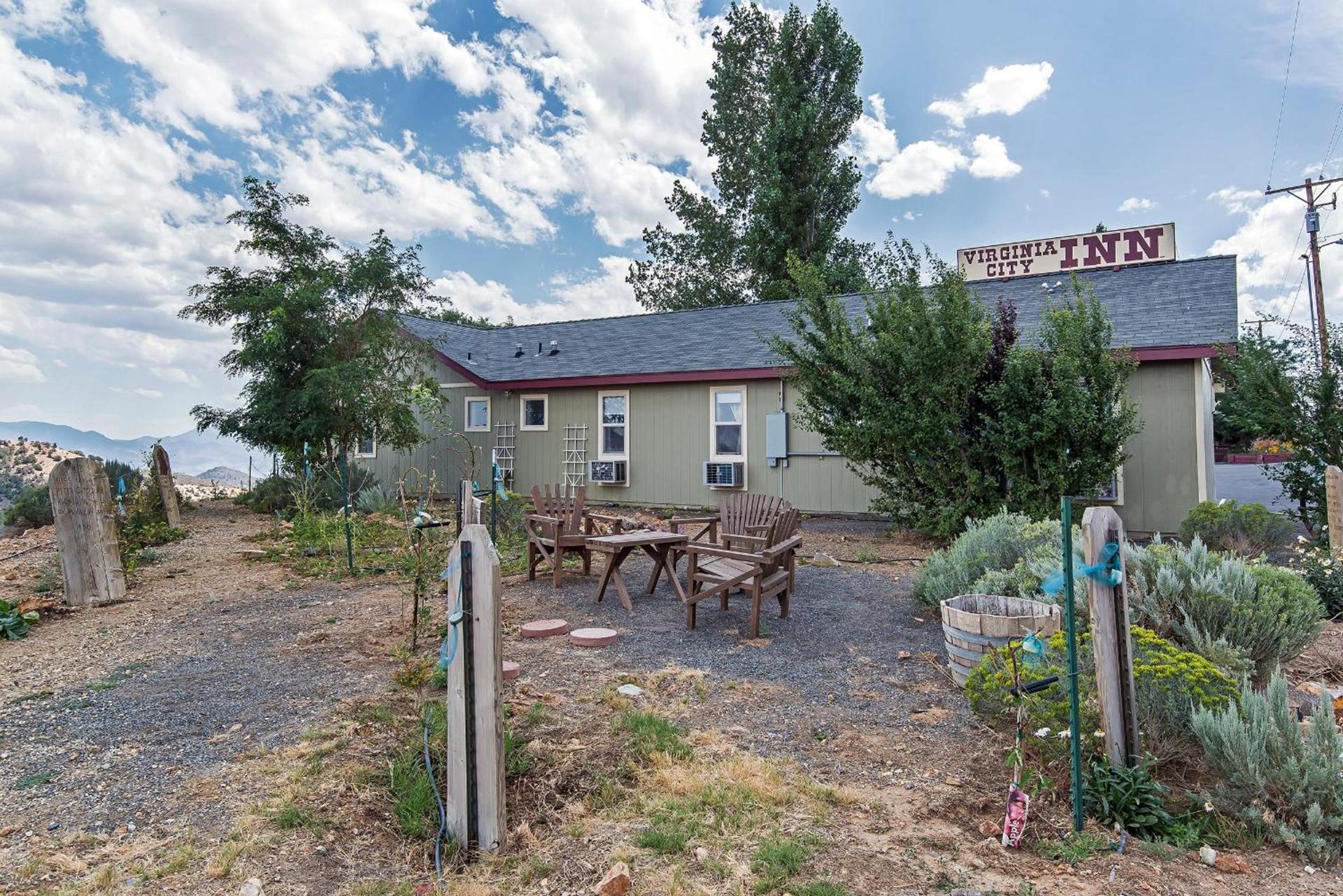 Virginia City Inn photo 97