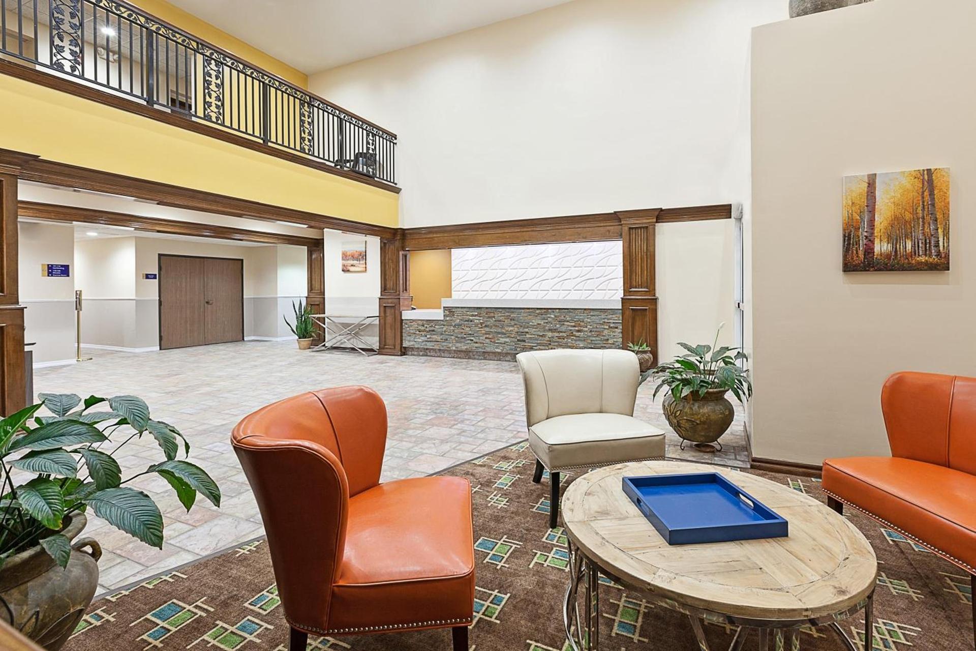 Holiday Inn Express & Suites Sulphur Springs by IHG photo 2