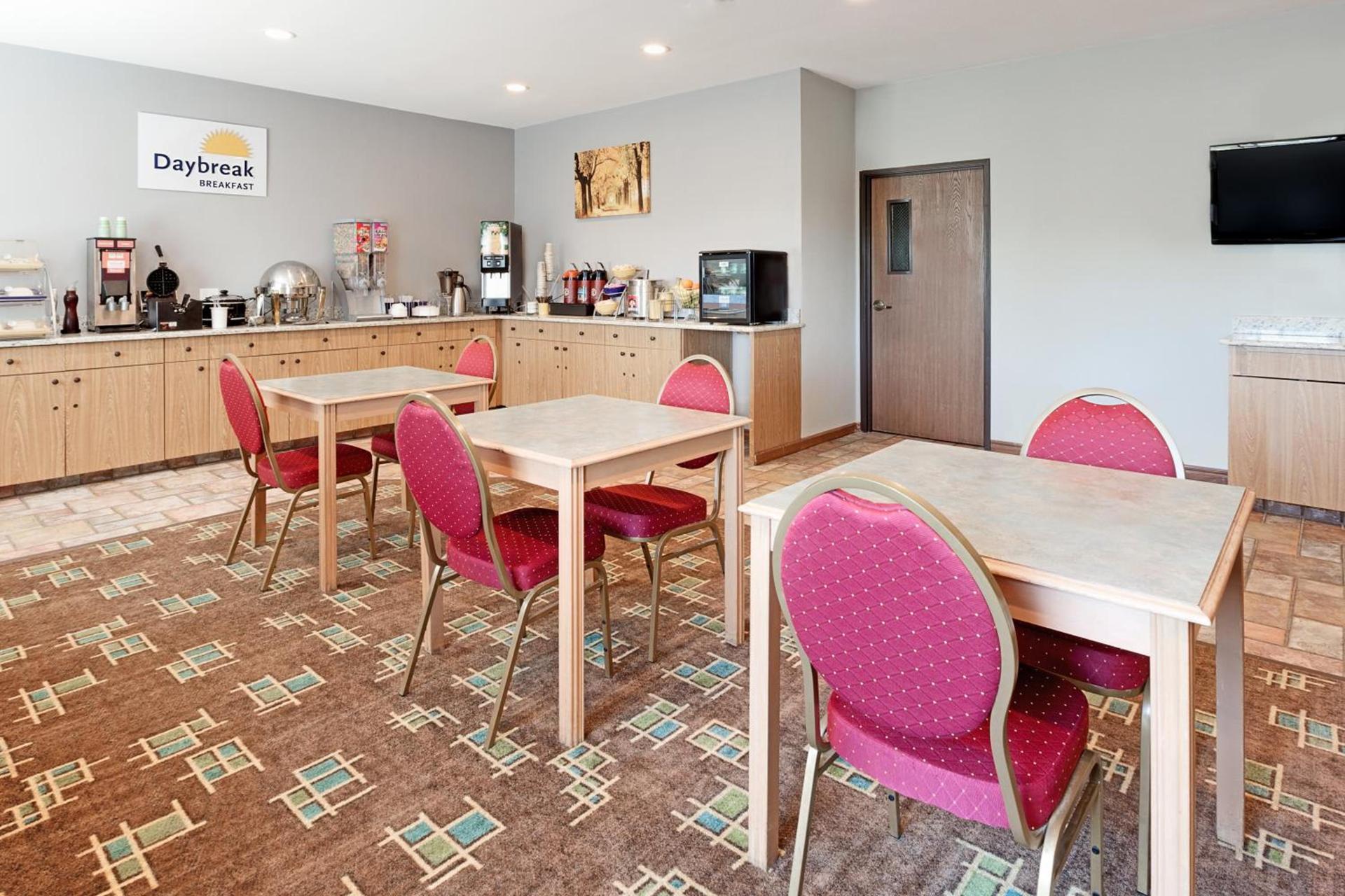Holiday Inn Express & Suites Sulphur Springs by IHG photo 4