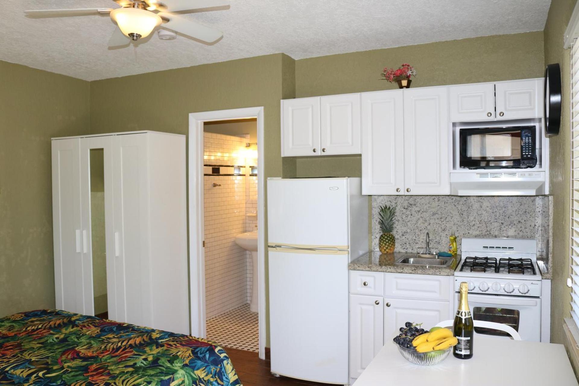 Ocean Drive Villas photo 59