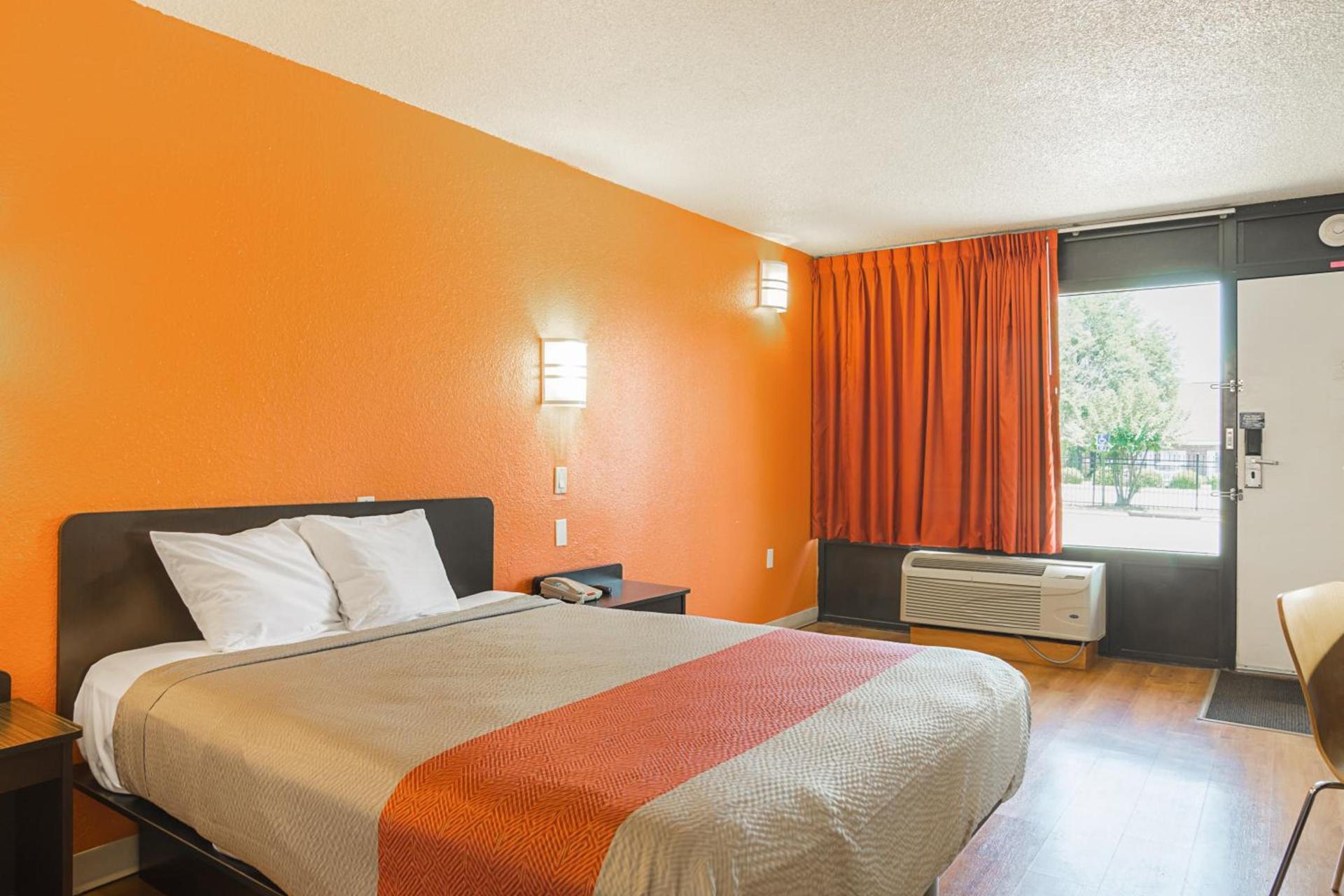 Motel 6-Little Rock, AR - West photo 47