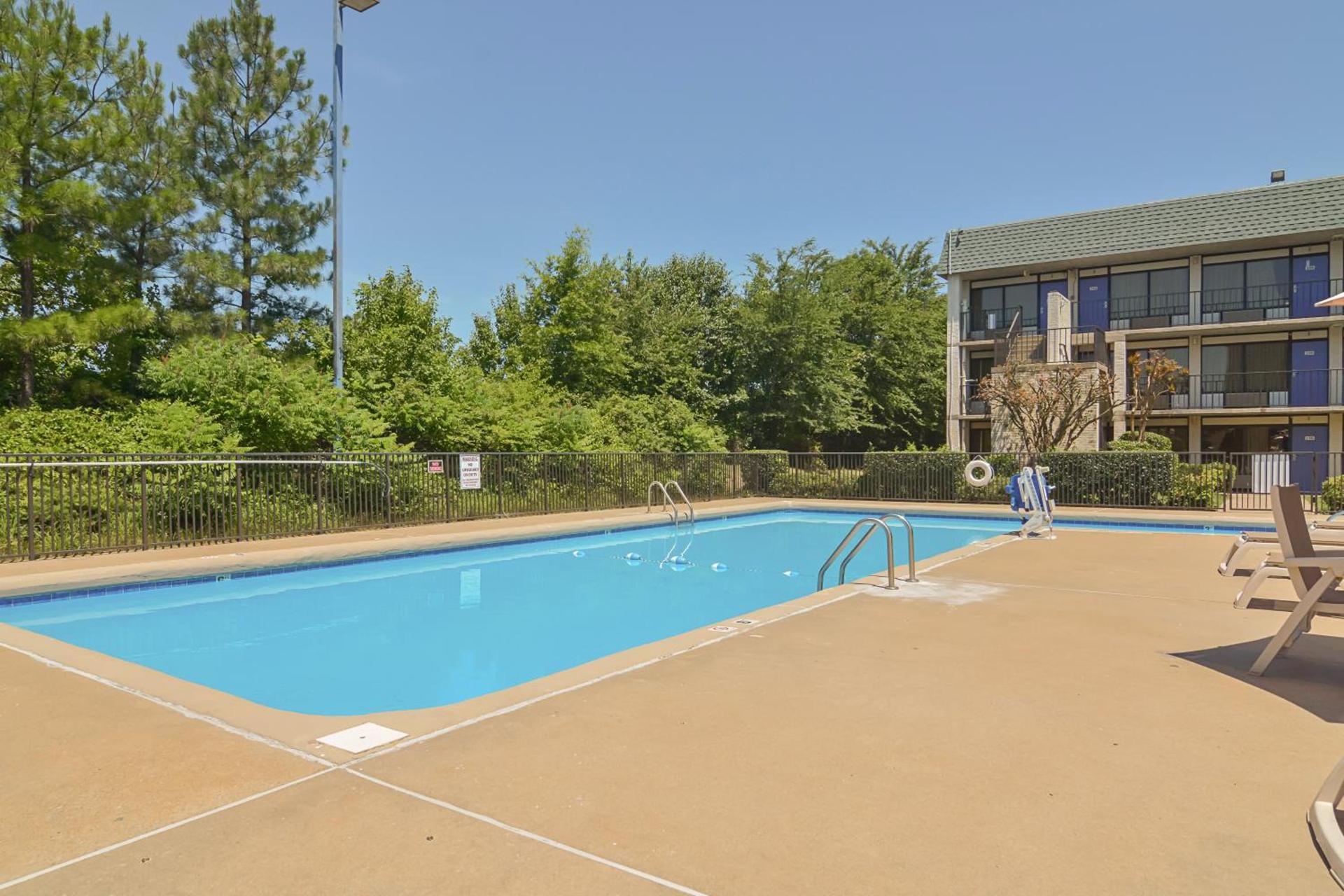 Motel 6-Little Rock, AR - West photo 30