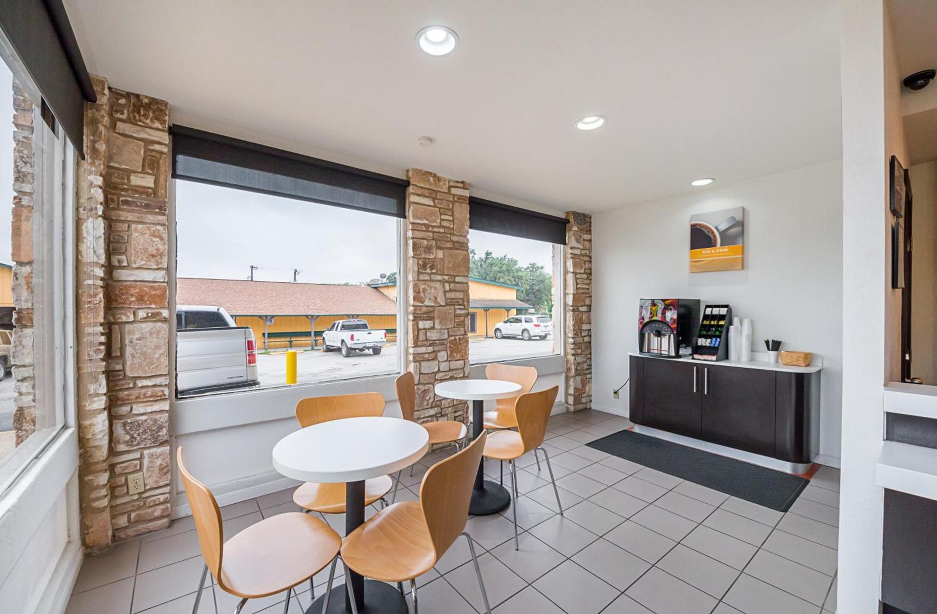 Motel 6 Boerne TX photo 16