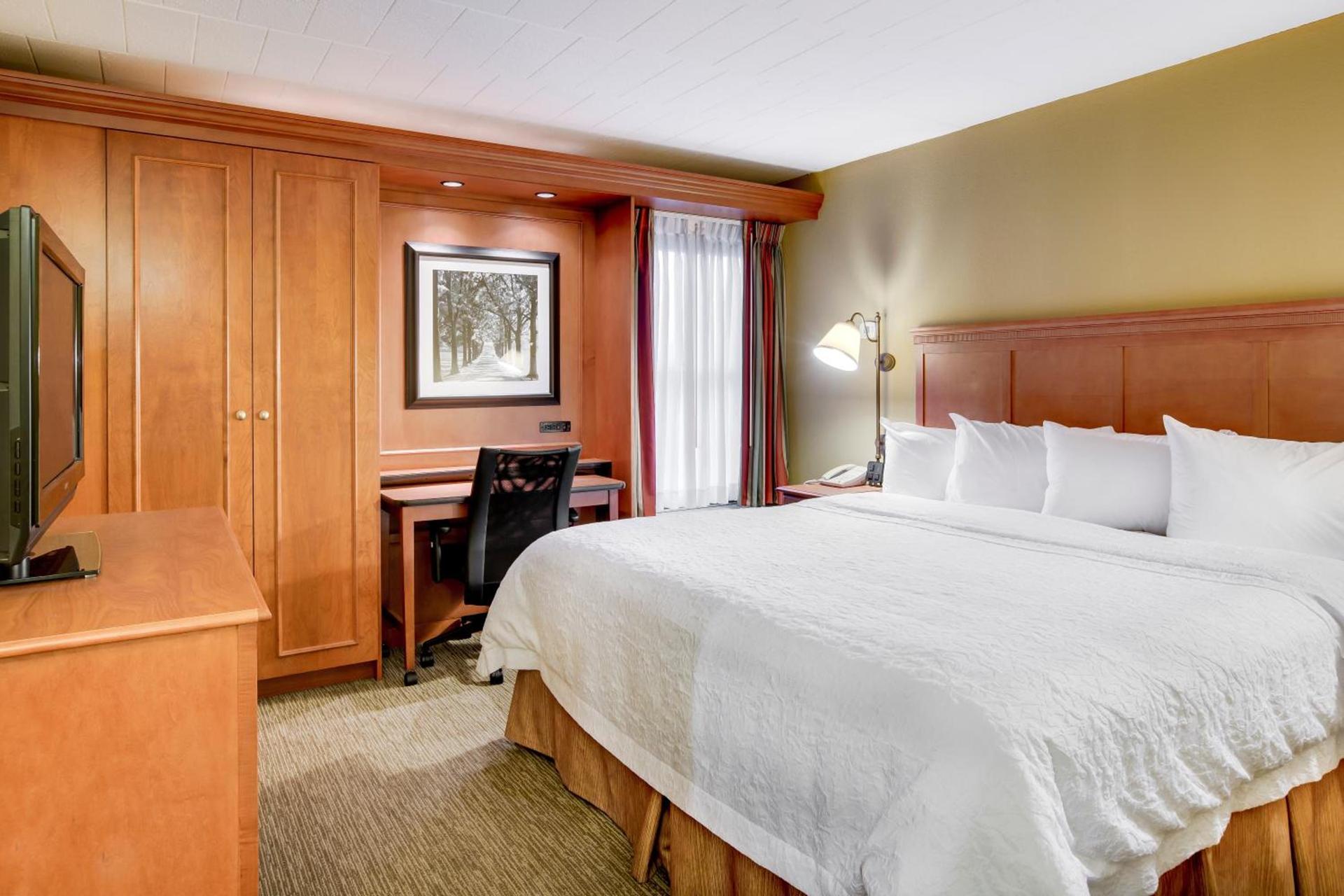 Wingate by Wyndham Cranberry photo 40