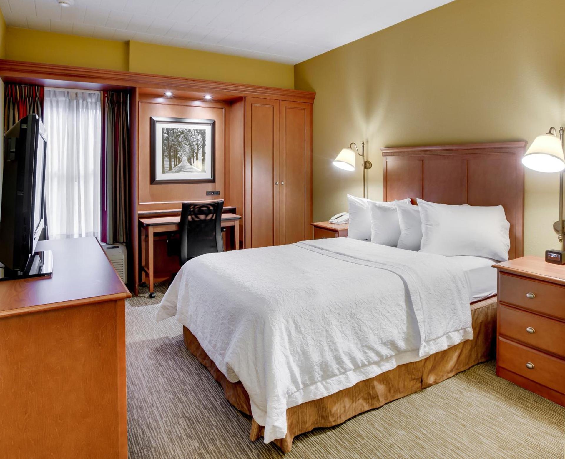 Wingate by Wyndham Cranberry photo 44