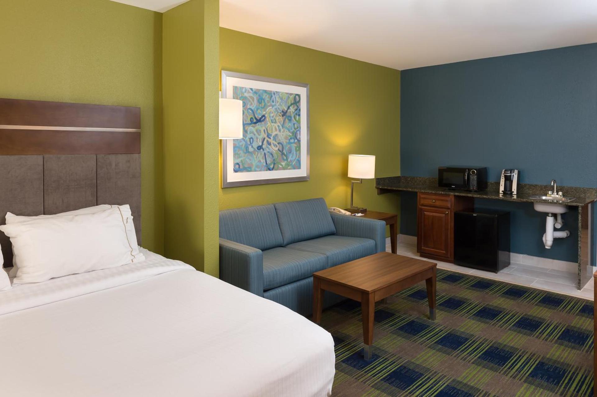 Holiday Inn Express Hotel & Suites Clifton Park by IHG photo 4