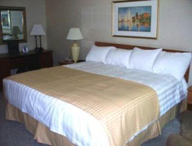 Ramada by Wyndham Watertown Thousand photo 28