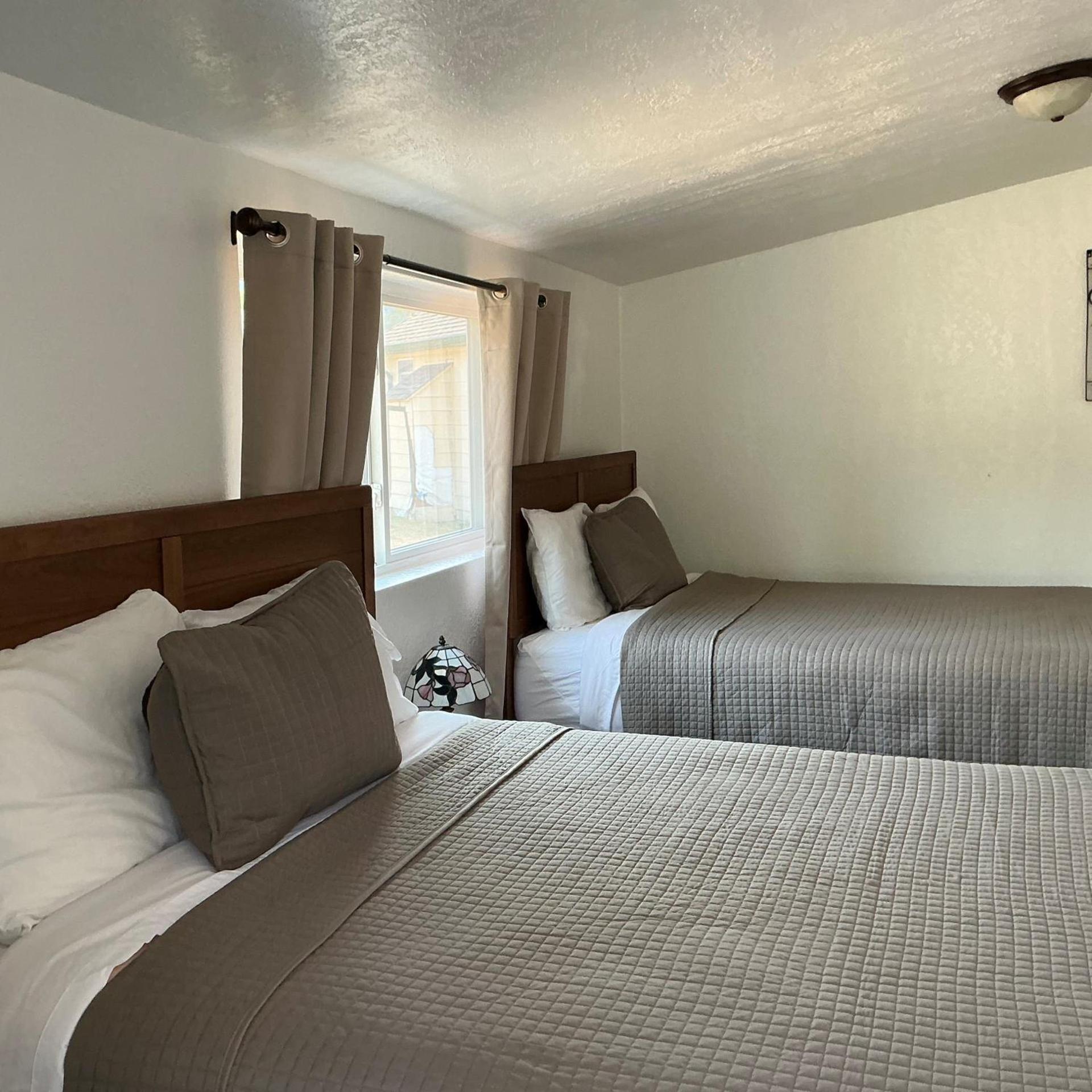 Cascade Motel photo 15