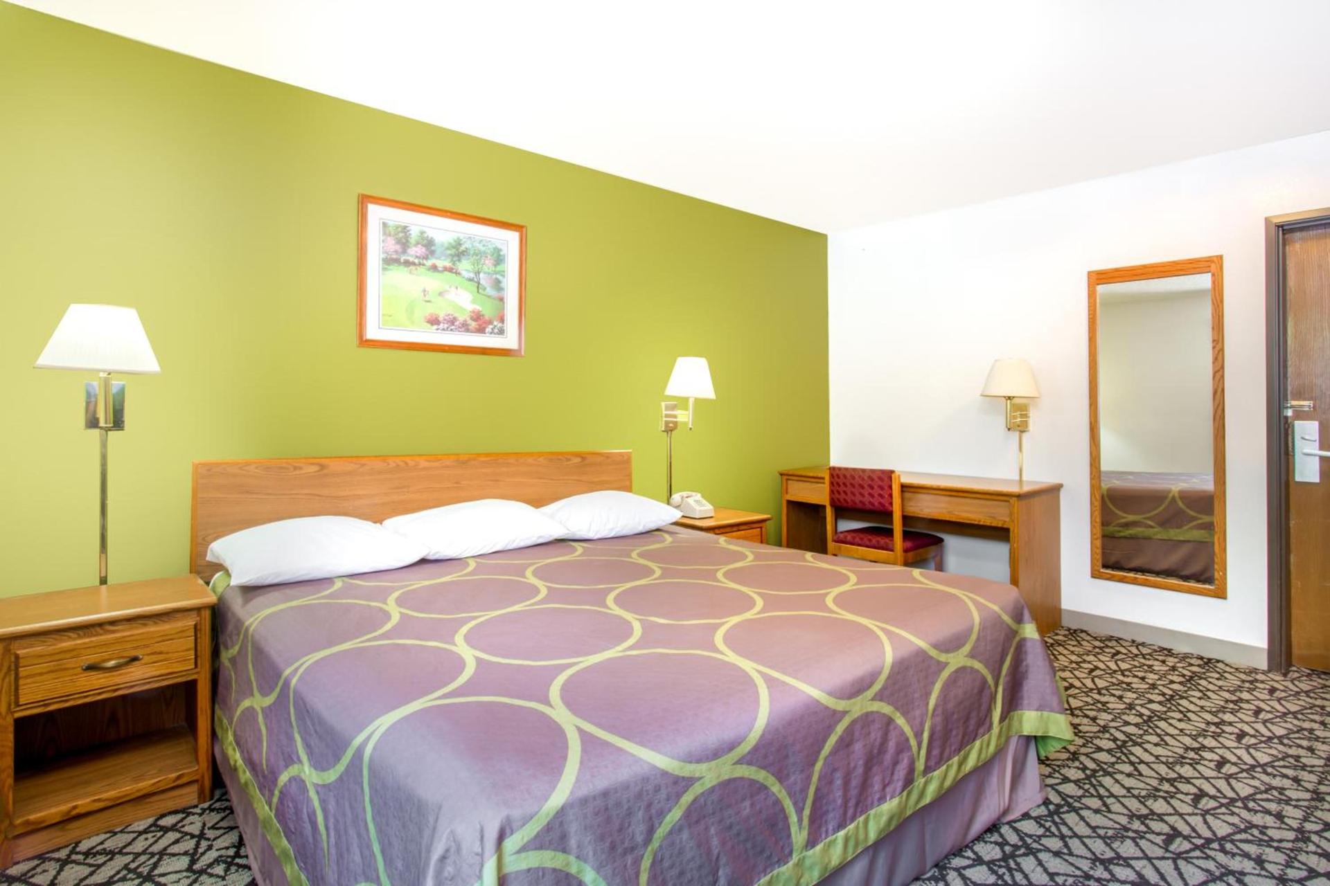 Super 8 by Wyndham Richmond/Broad Street photo 29