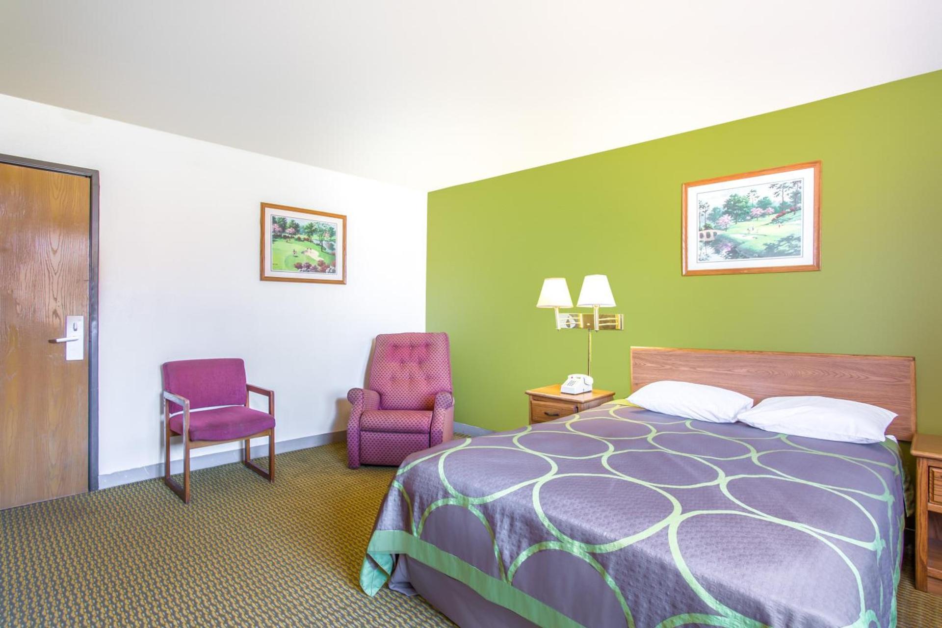 Super 8 by Wyndham Richmond/Broad Street photo 22