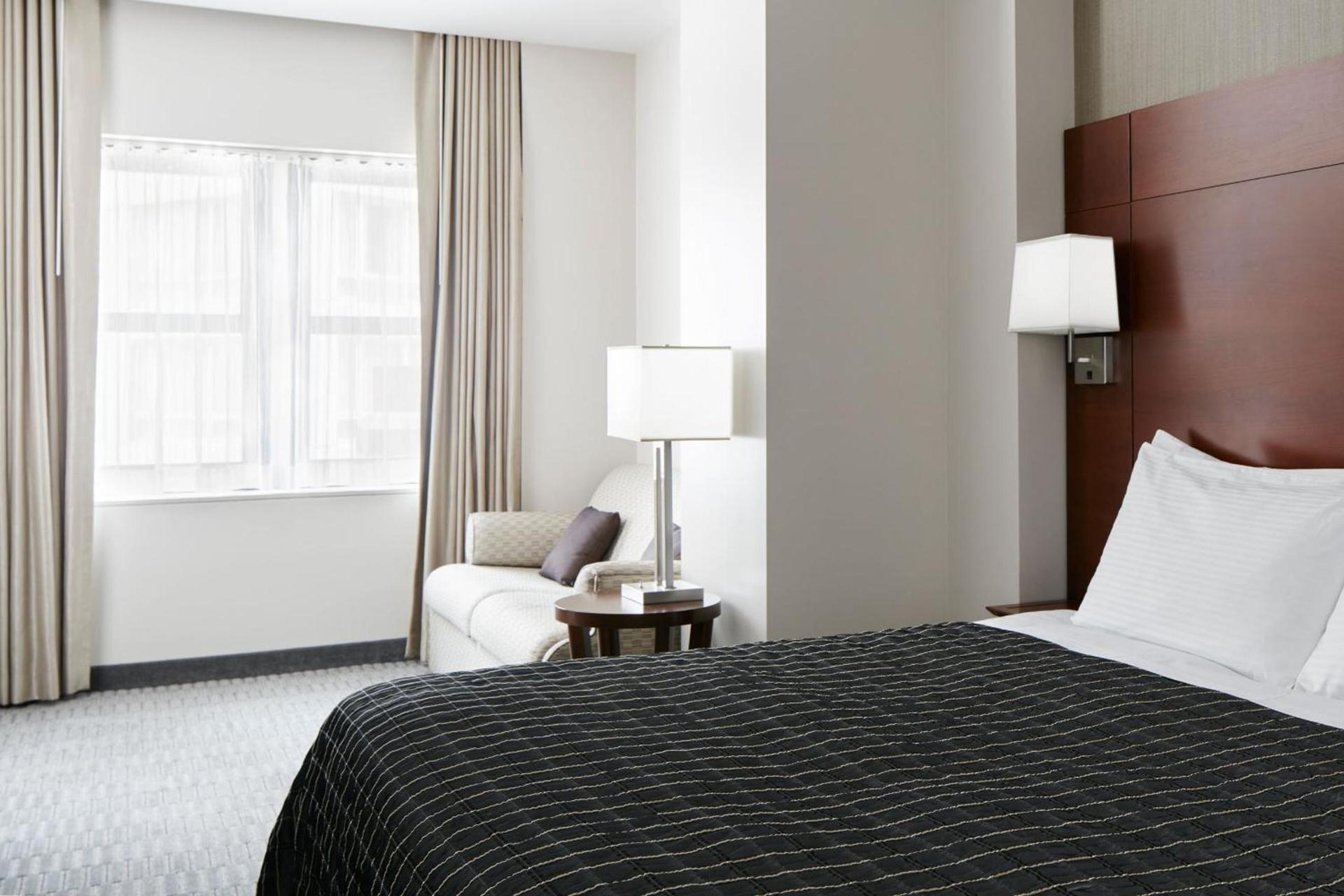 River Hotel photo 22
