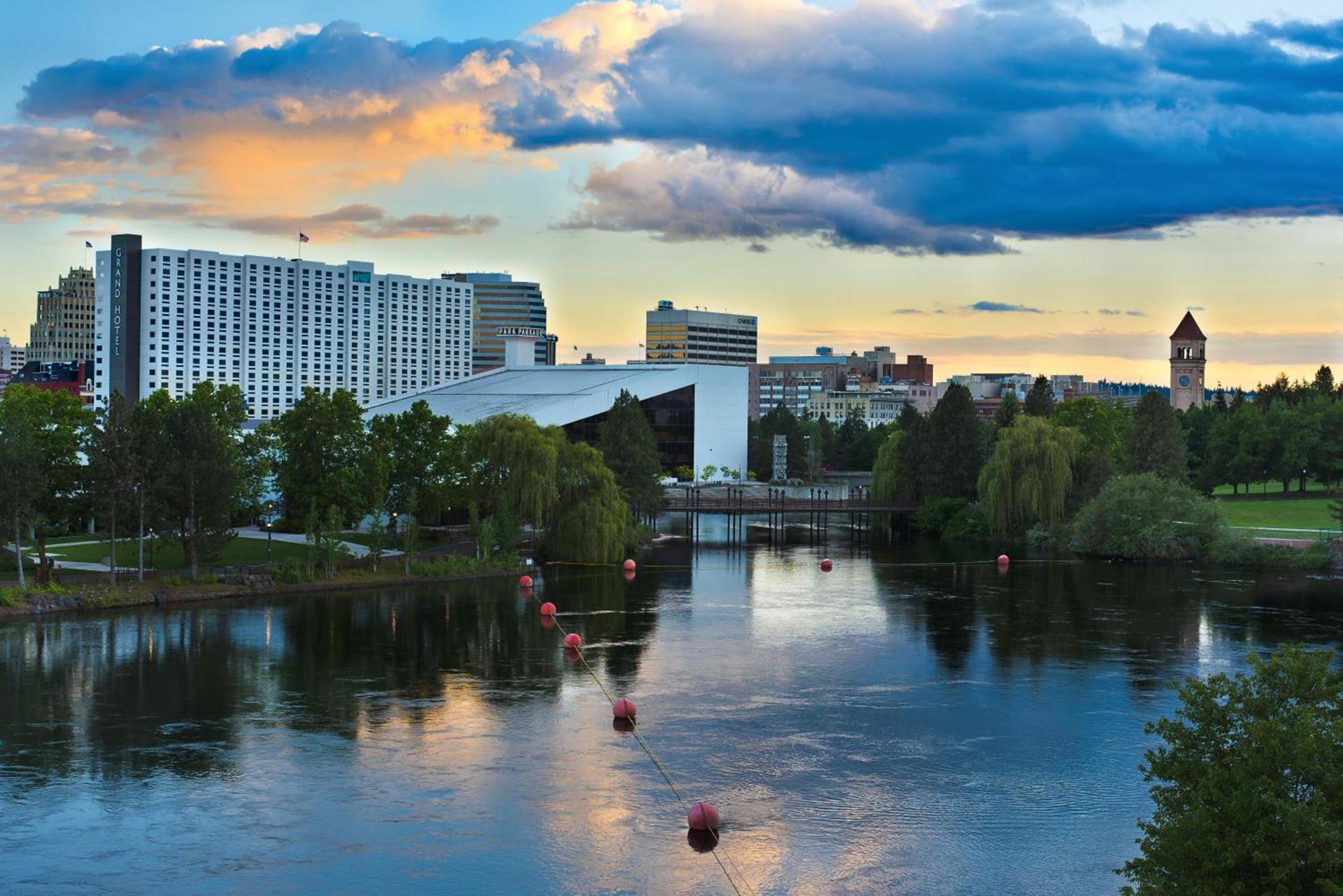 Oxford Suites Spokane Downtown photo 45