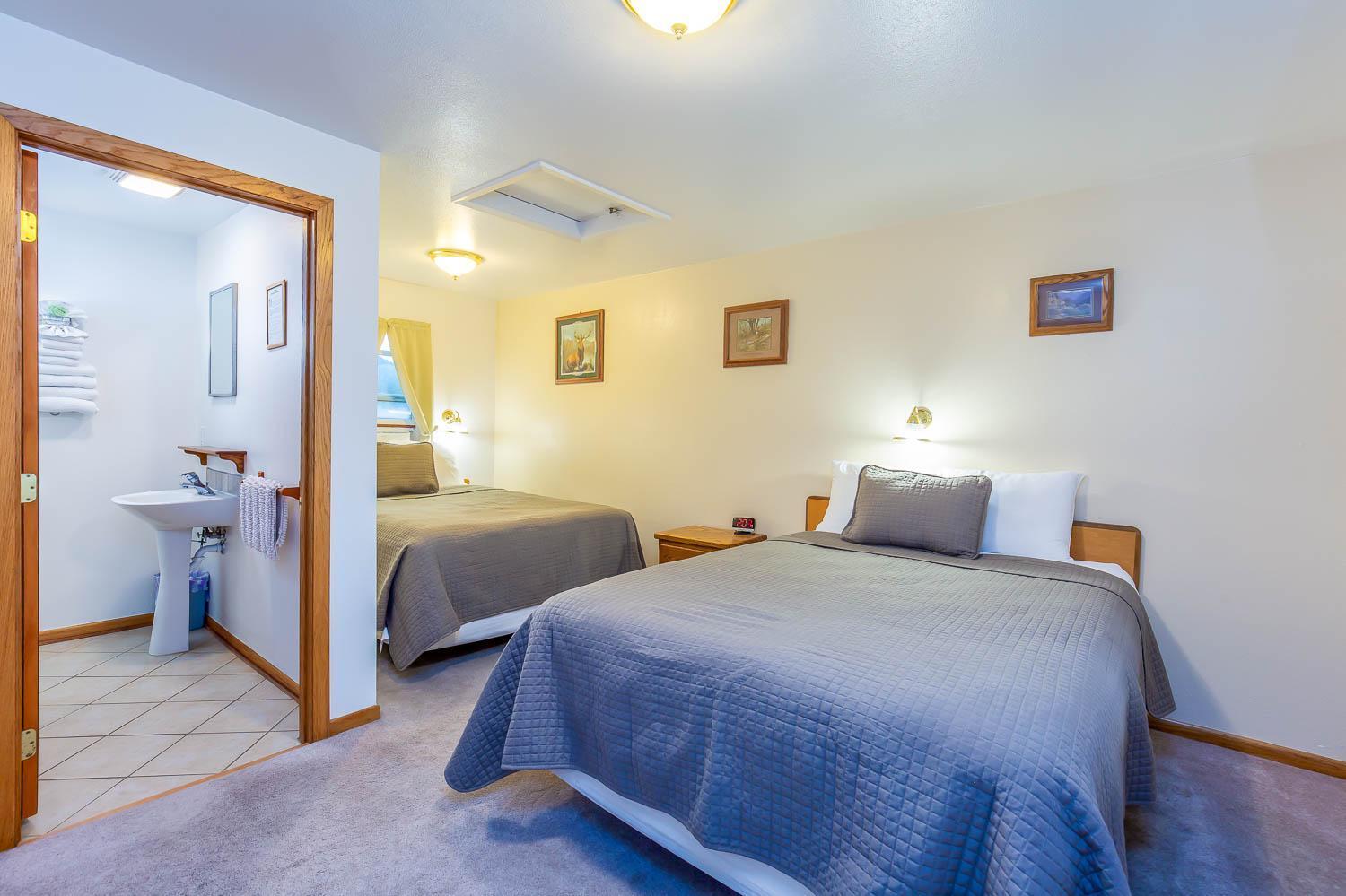 Cascade Motel photo 3