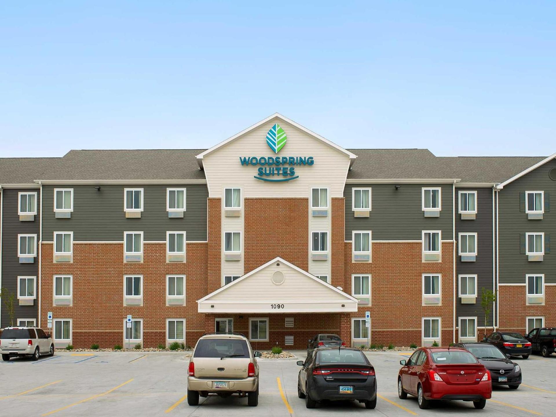 WoodSpring Suites Fargo North Near NDSU photo 11