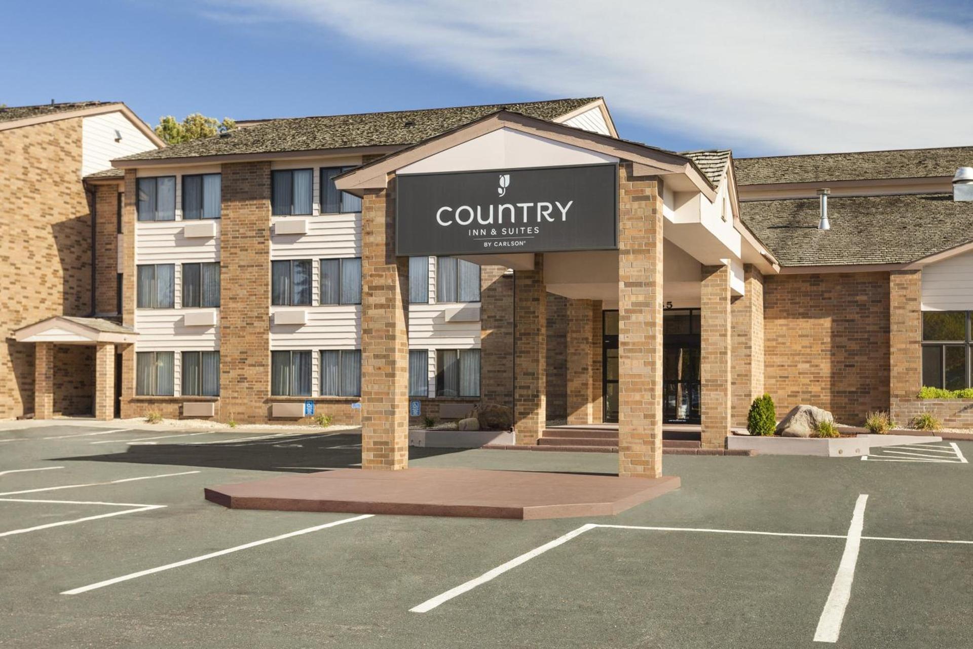 Country Inn & Suites by Radisson, Near The National Sports Center, Coon Rapids, MN photo 15