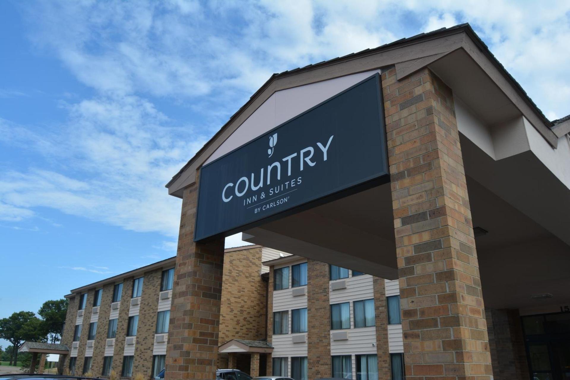 Country Inn & Suites by Radisson, Near The National Sports Center, Coon Rapids, MN photo 16