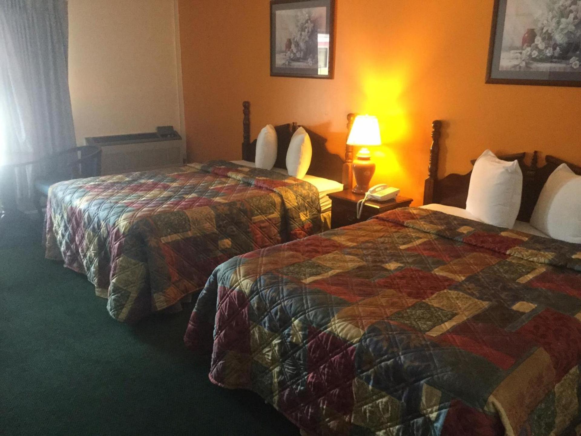 Budget inn photo 2