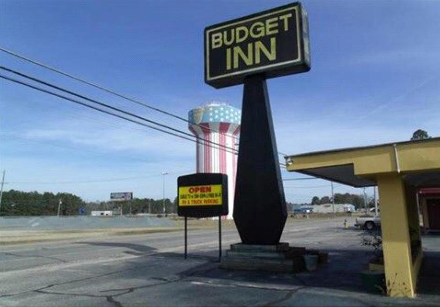 Budget inn photo 1