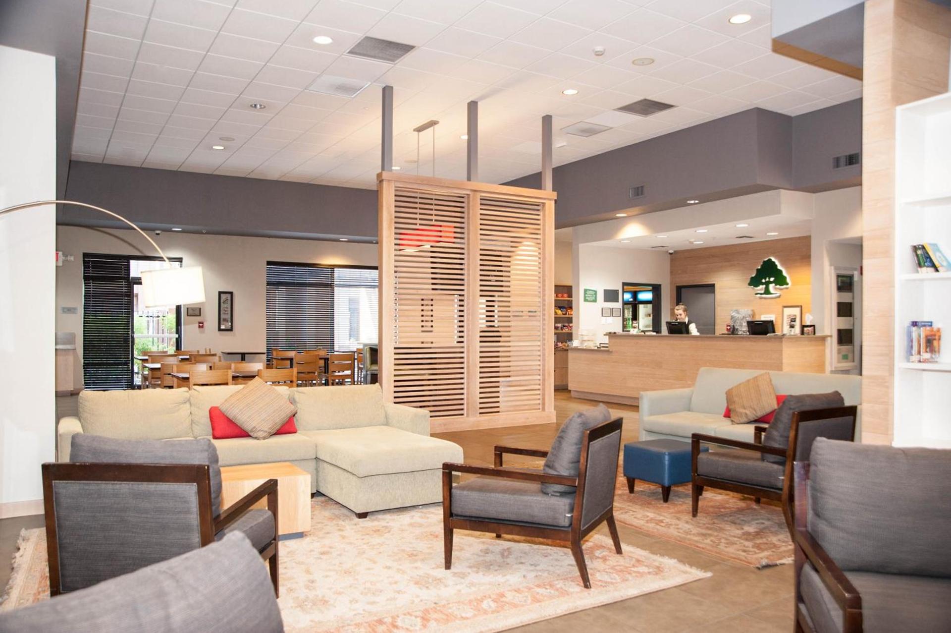 GreenTree Inn & Suites Phoenix Sky Harbor photo 7