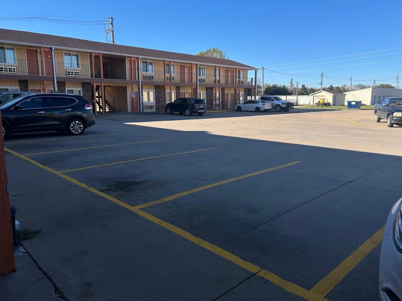 Crete Inn by Capital O Near Lincoln photo 24