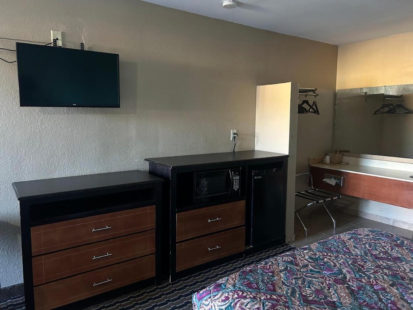 Crete Inn by Capital O Near Lincoln photo 16