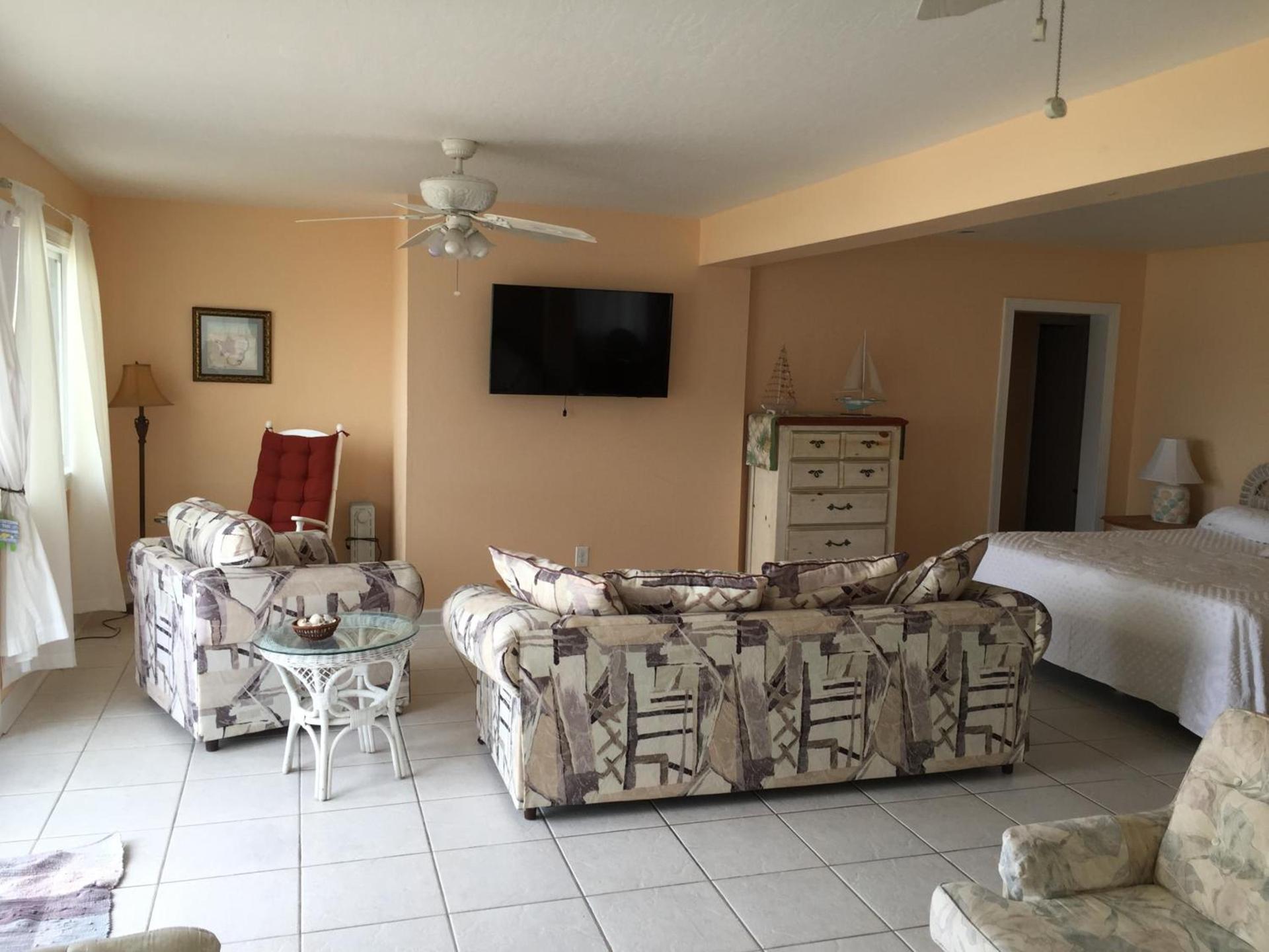 Oceanfront Sea Scape Motel photo 52