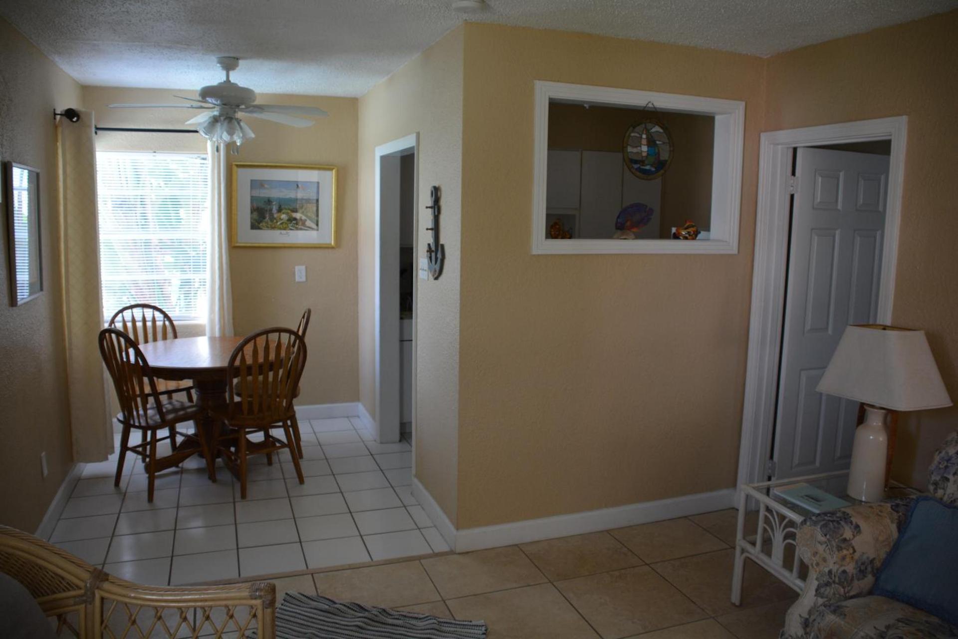 Oceanfront Sea Scape Motel photo 26