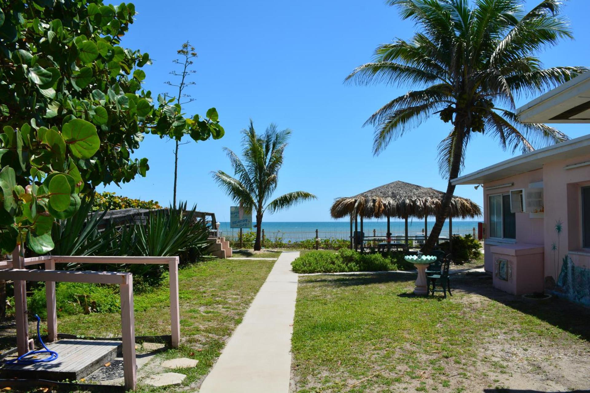 Oceanfront Sea Scape Motel photo 22