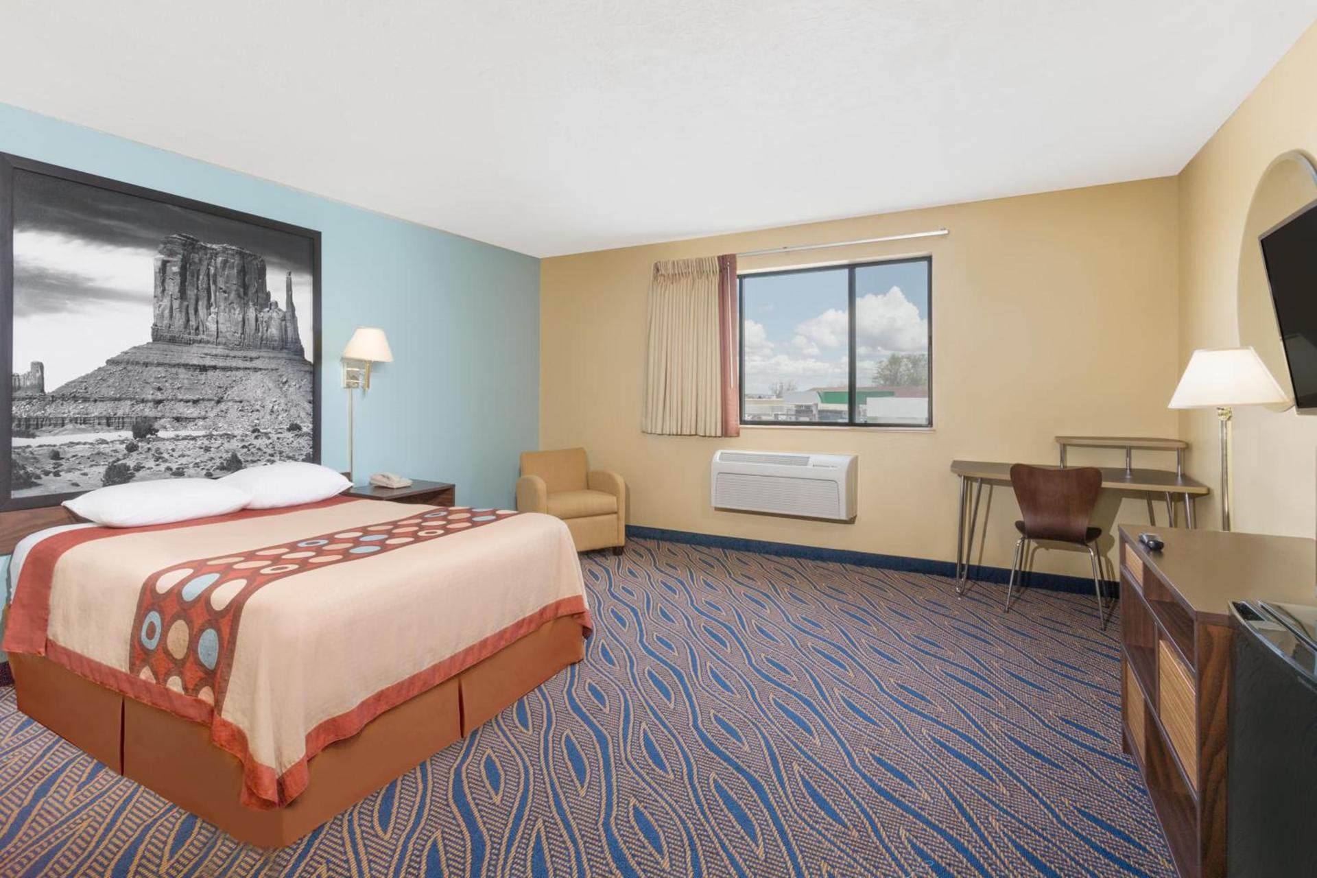 Super 8 by Wyndham Cedar City photo 42