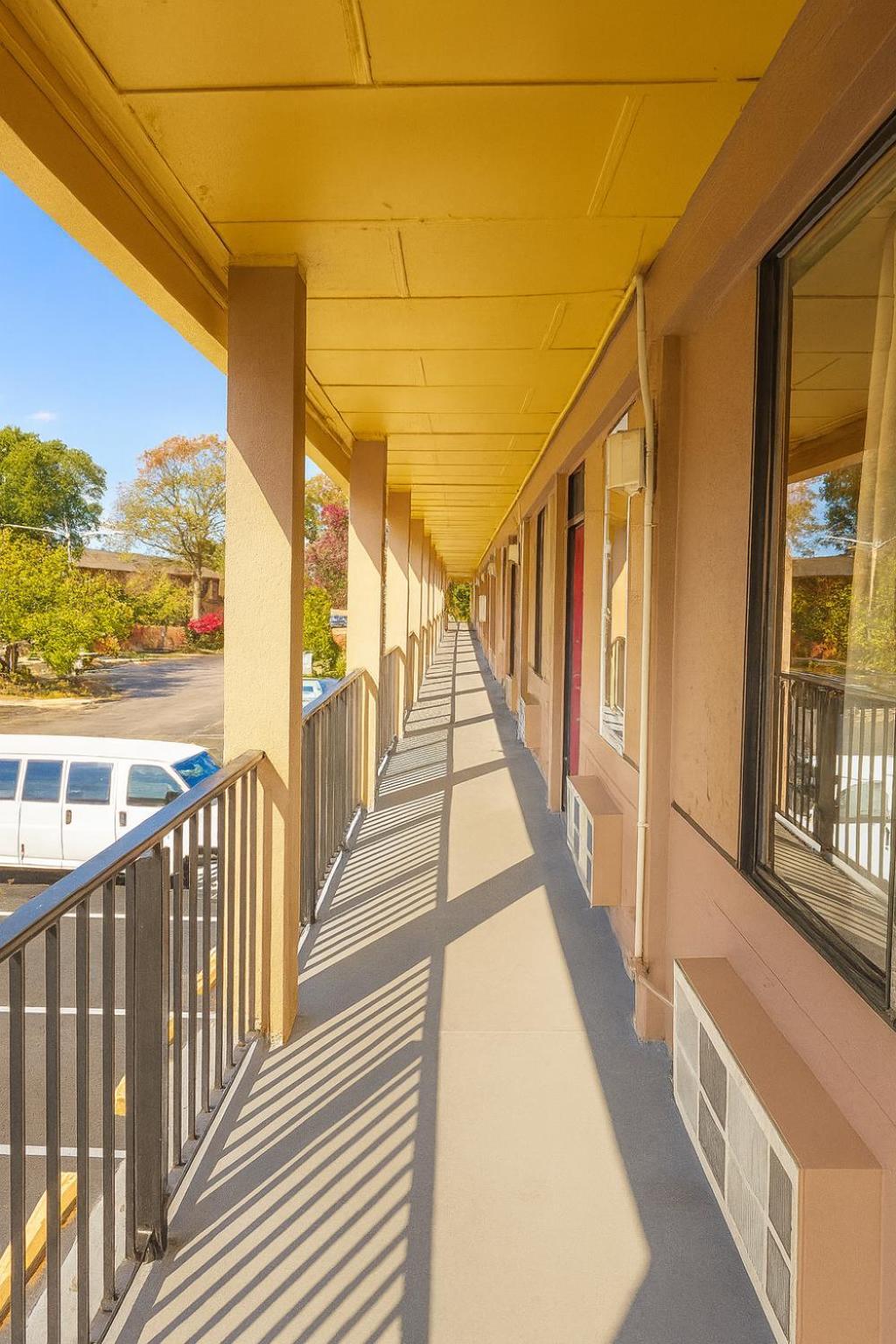 MHO Hotel Dover photo 14