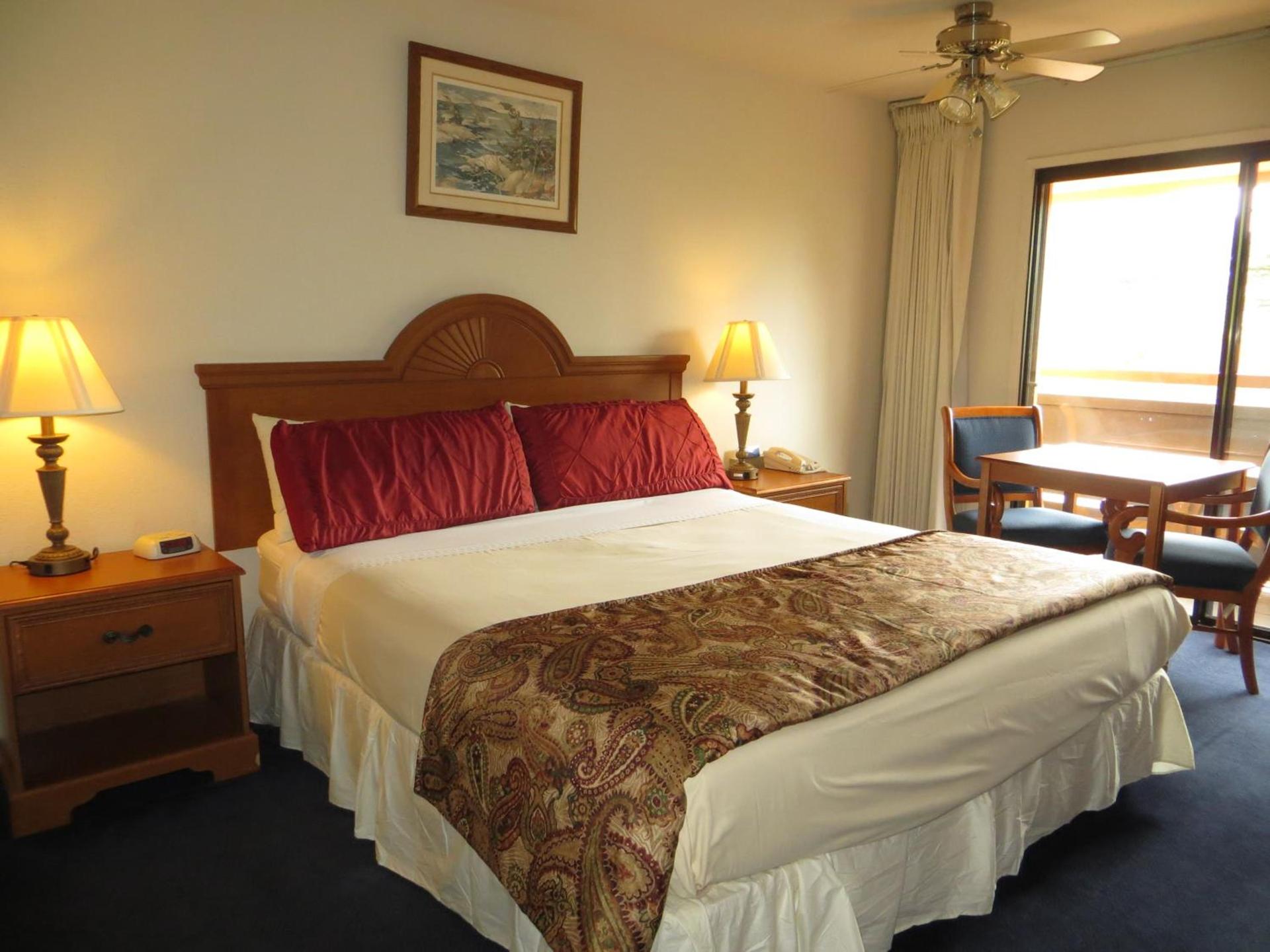 The Monarch Resort photo 17